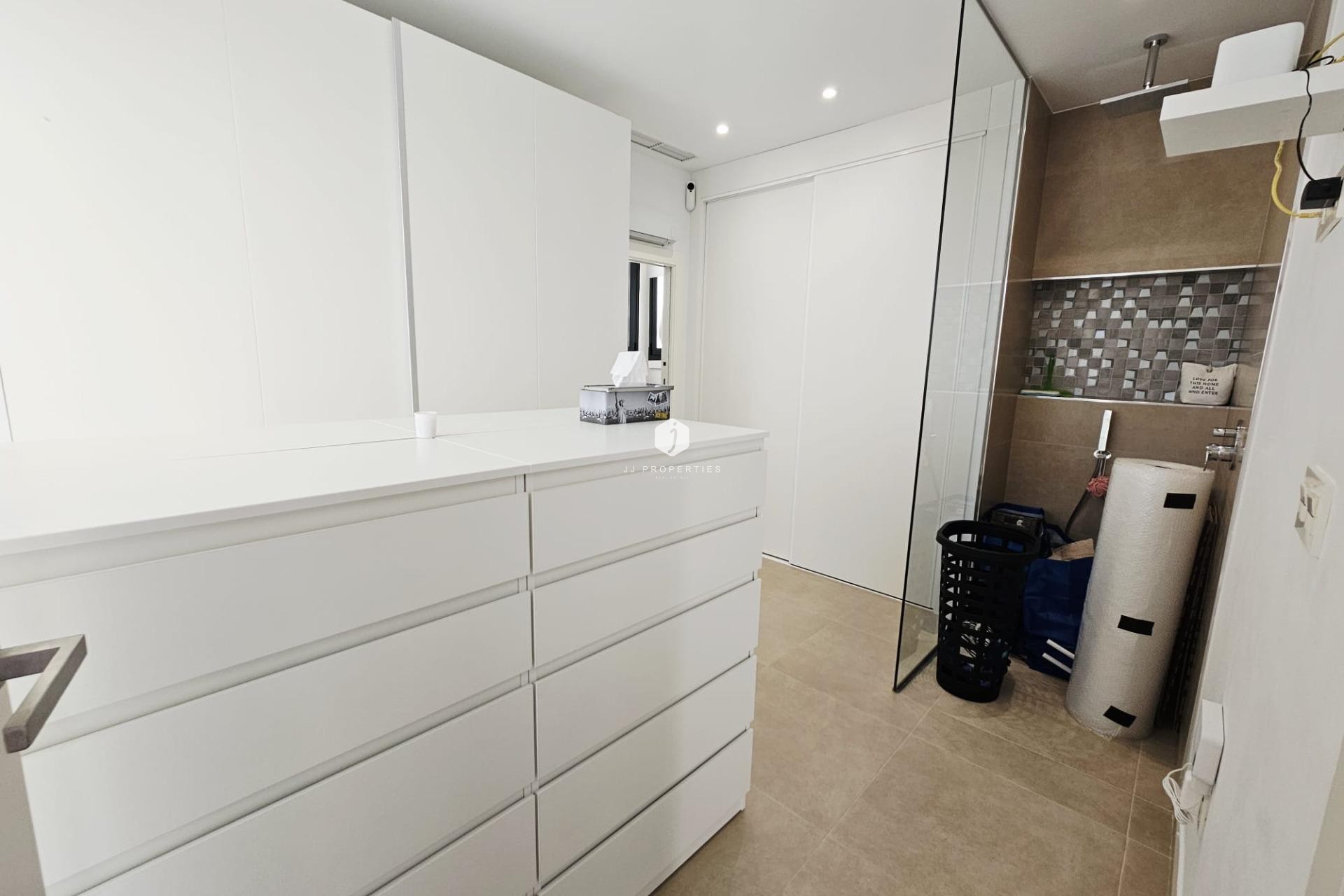 Tweedehands - Villa -
Benijofar - Benimar