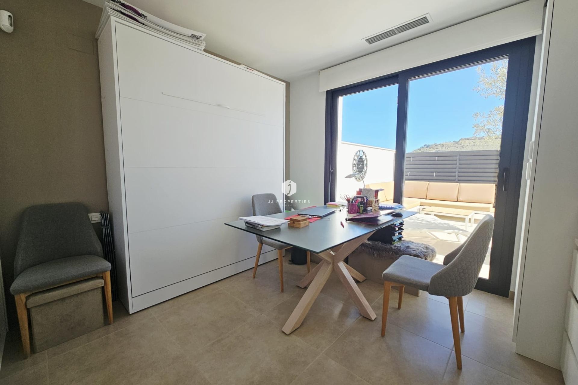 Tweedehands - Villa -
Benijofar - Benimar