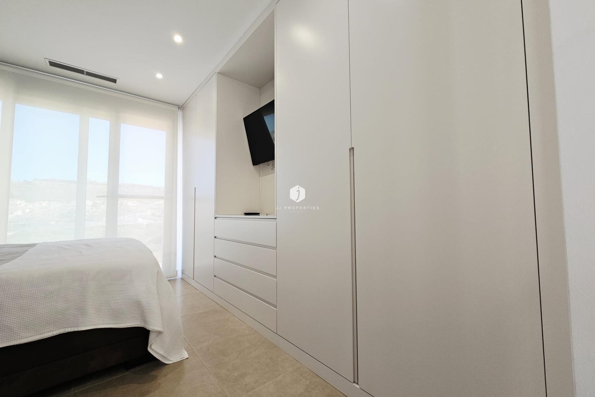 Tweedehands - Villa -
Benijofar - Benimar