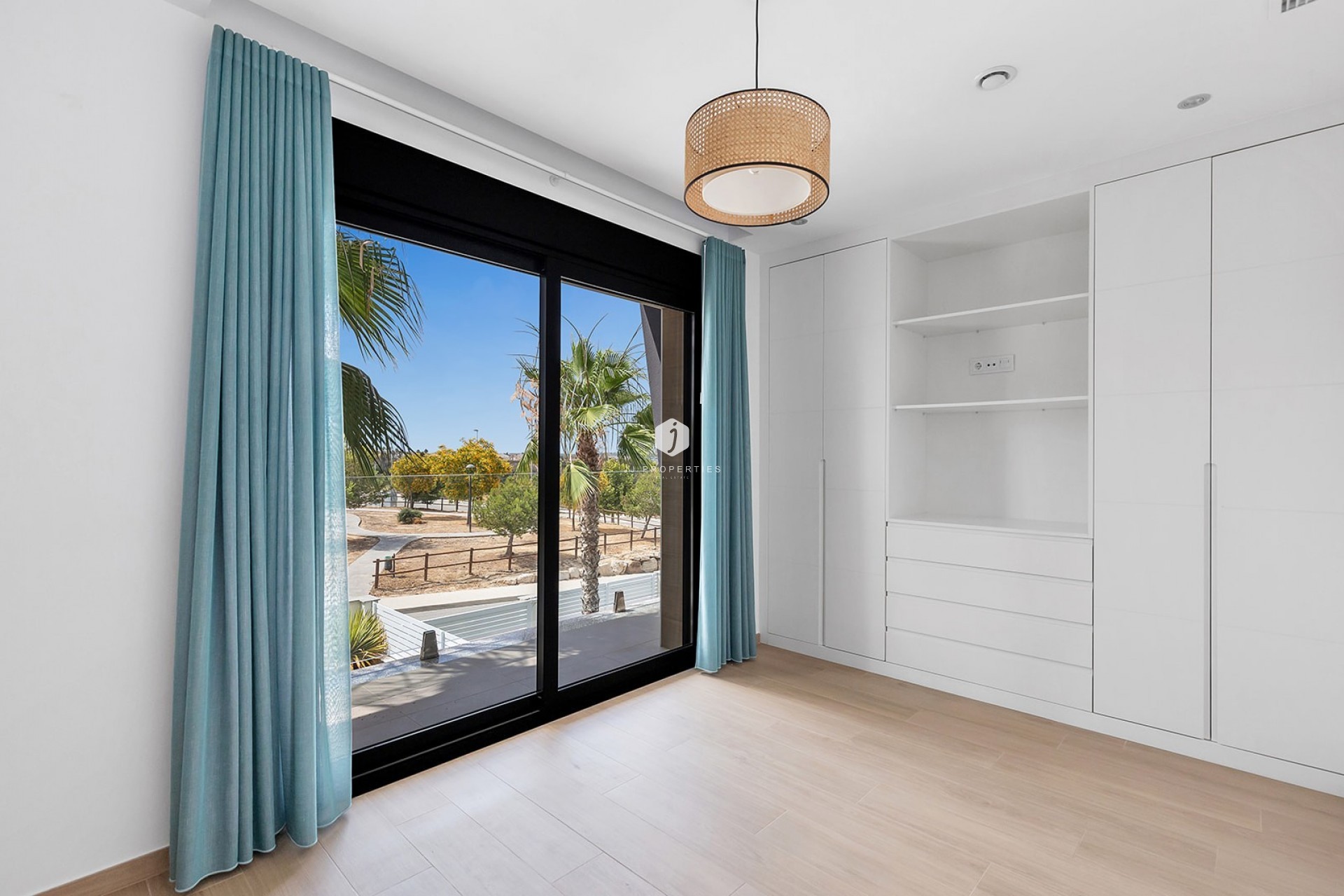 Tweedehands - Villa -
Benijofar - Costa Blanca
