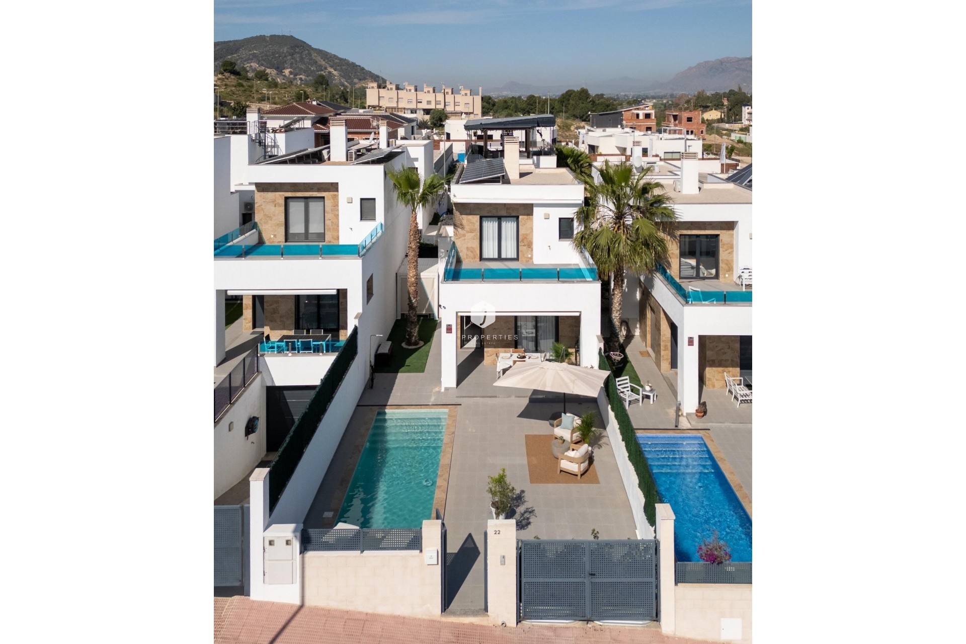 Tweedehands - Villa -
Bigastro - D6
