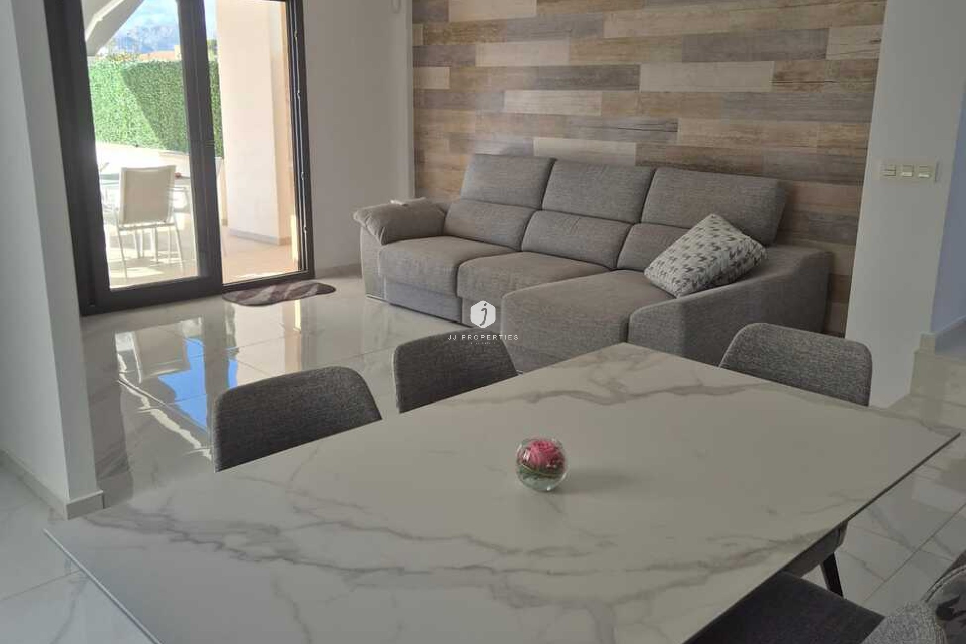 Tweedehands - Villa -
Bigastro - Inland