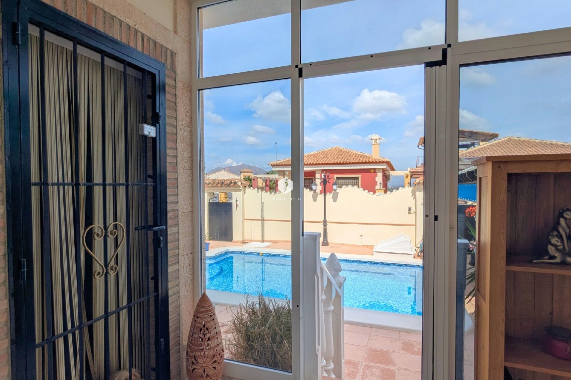 Tweedehands - Villa -
Bigastro - Inland