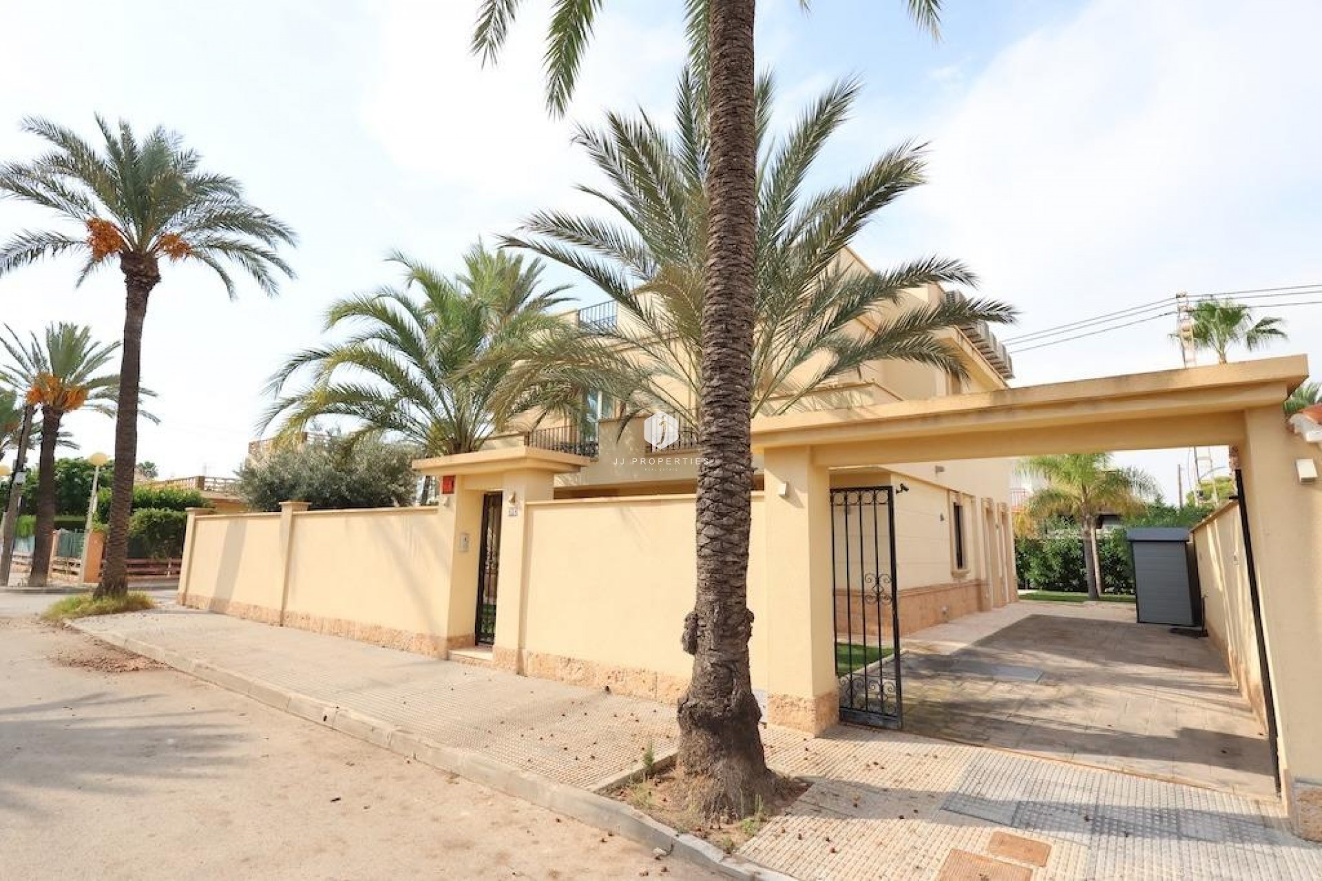 Tweedehands - Villa -
Cabo Roig - Costa Blanca