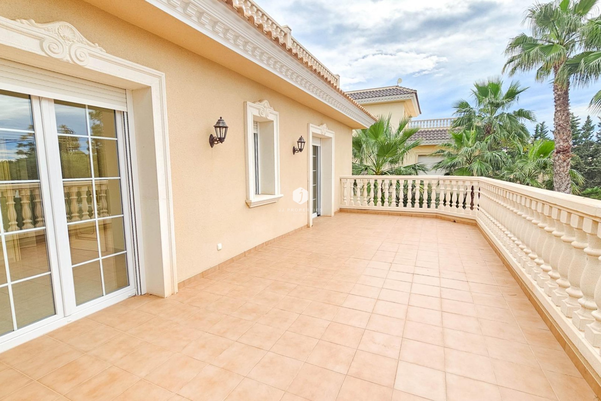Tweedehands - Villa -
Cabo Roig