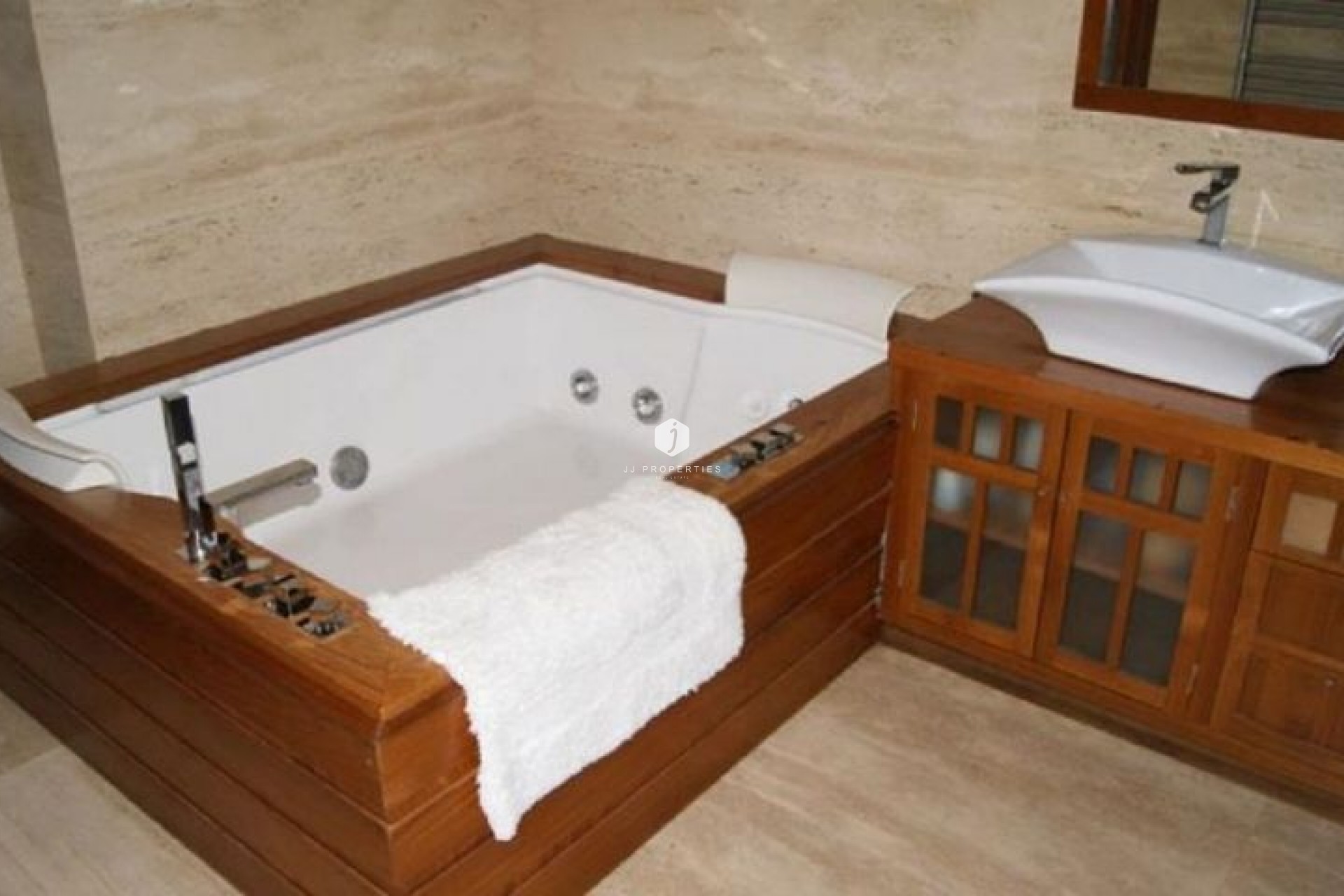 Tweedehands - Villa -
Campoamor - Costa Blanca