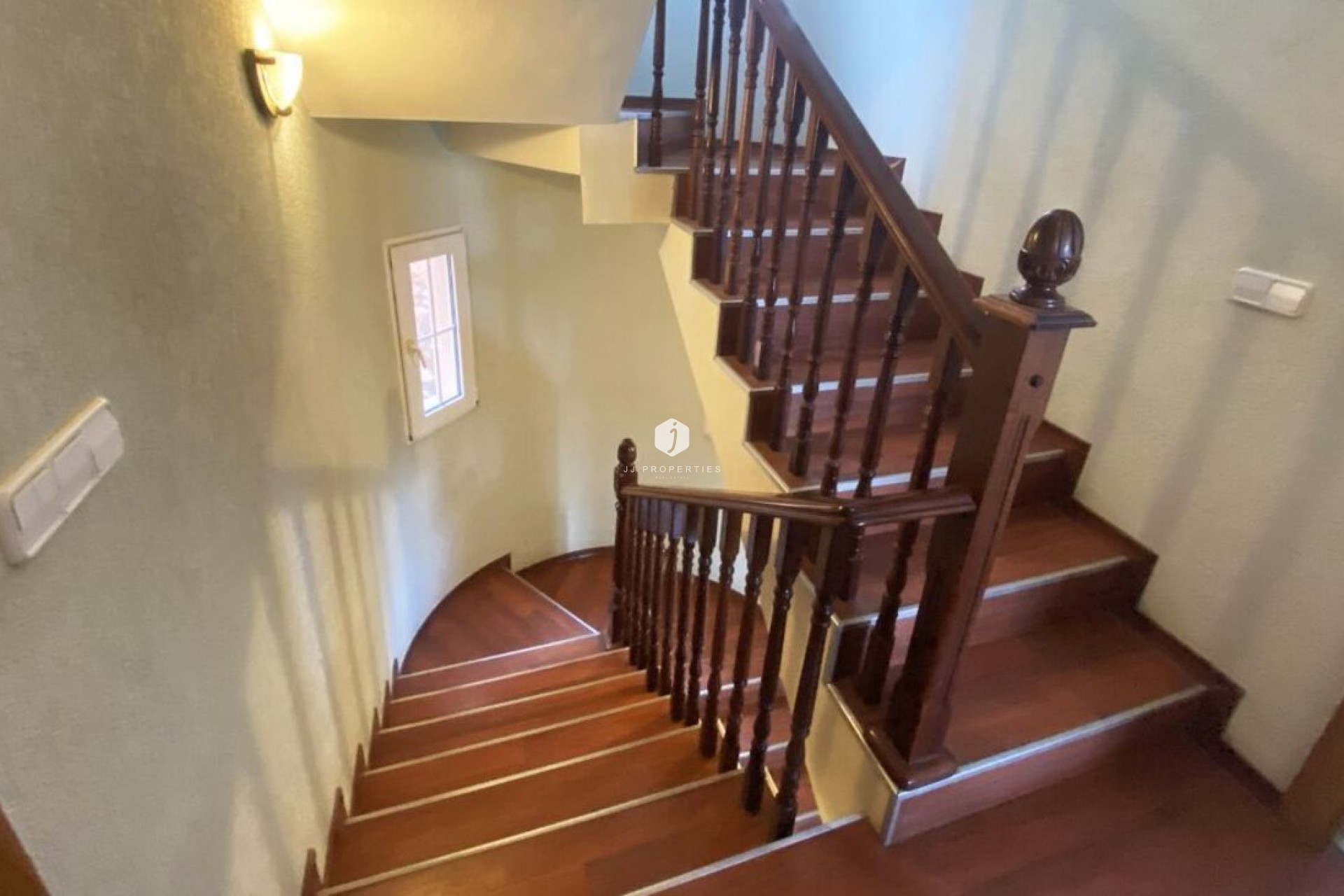 Tweedehands - Villa -
Campoamor - Costa Blanca