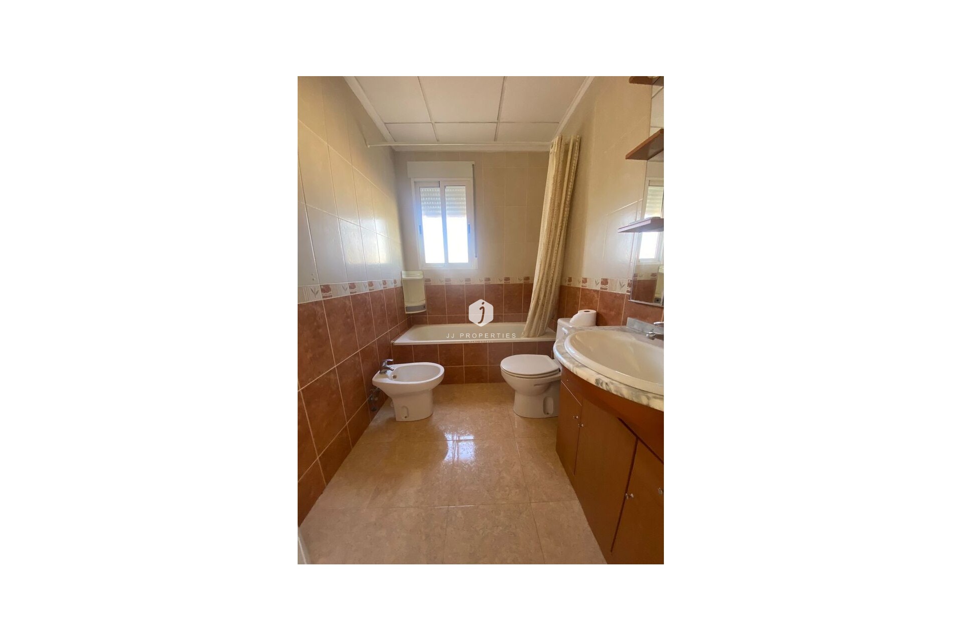 Tweedehands - Villa -
Catral - Costa Blanca