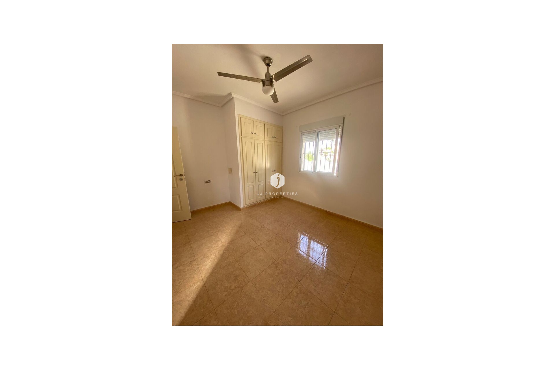 Tweedehands - Villa -
Catral - Costa Blanca