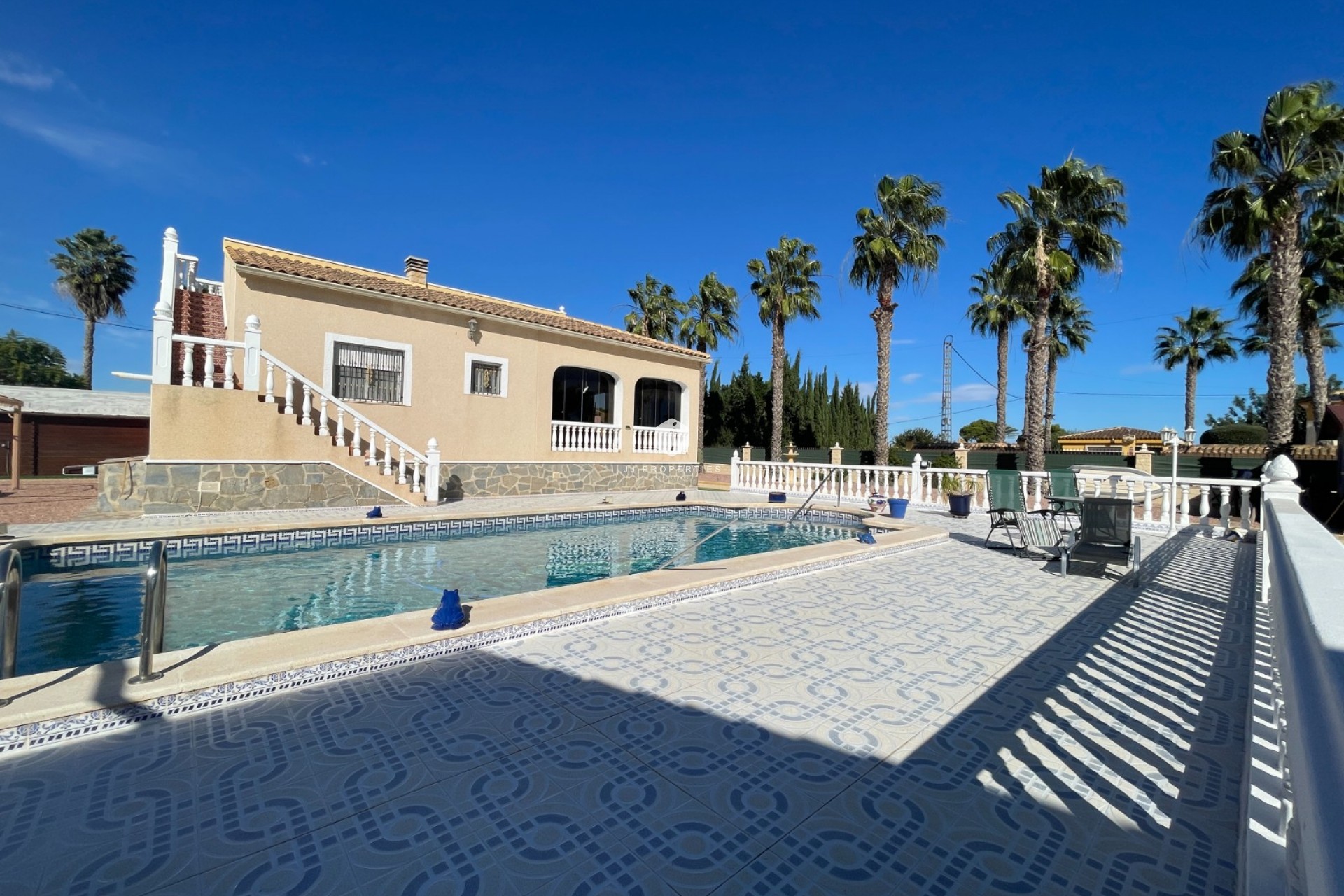 Tweedehands - Villa -
Catral - Costa Blanca
