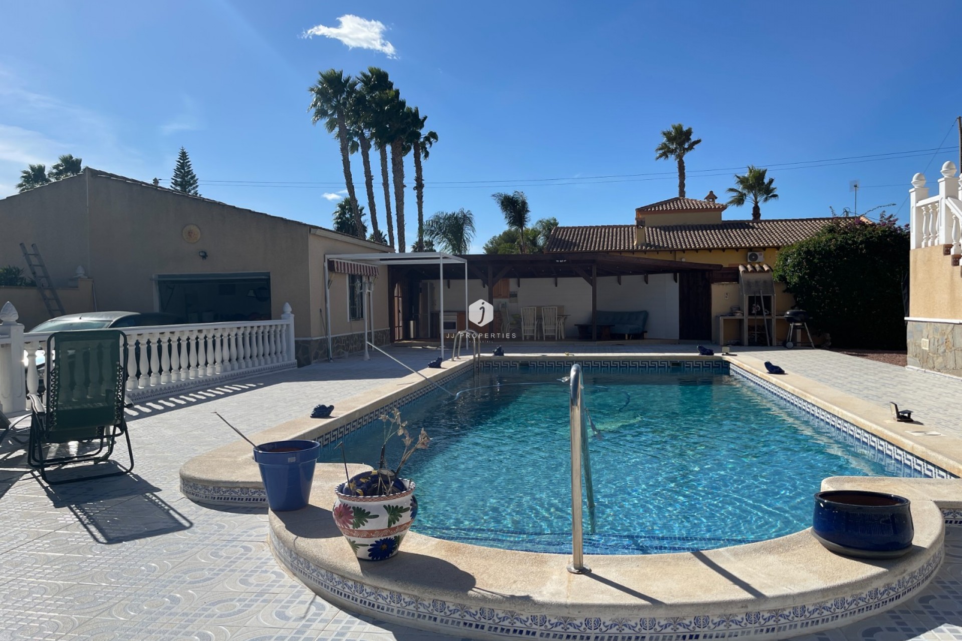 Tweedehands - Villa -
Catral - Costa Blanca