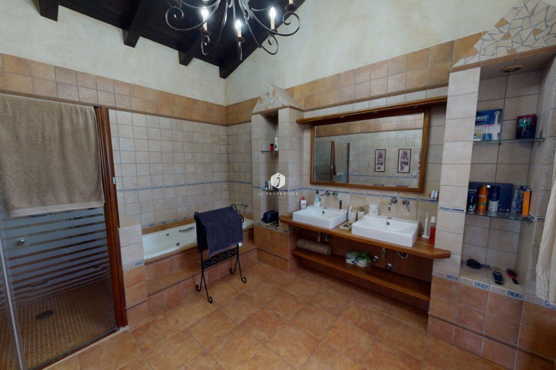 Tweedehands - Villa -
Catral - Costa Blanca