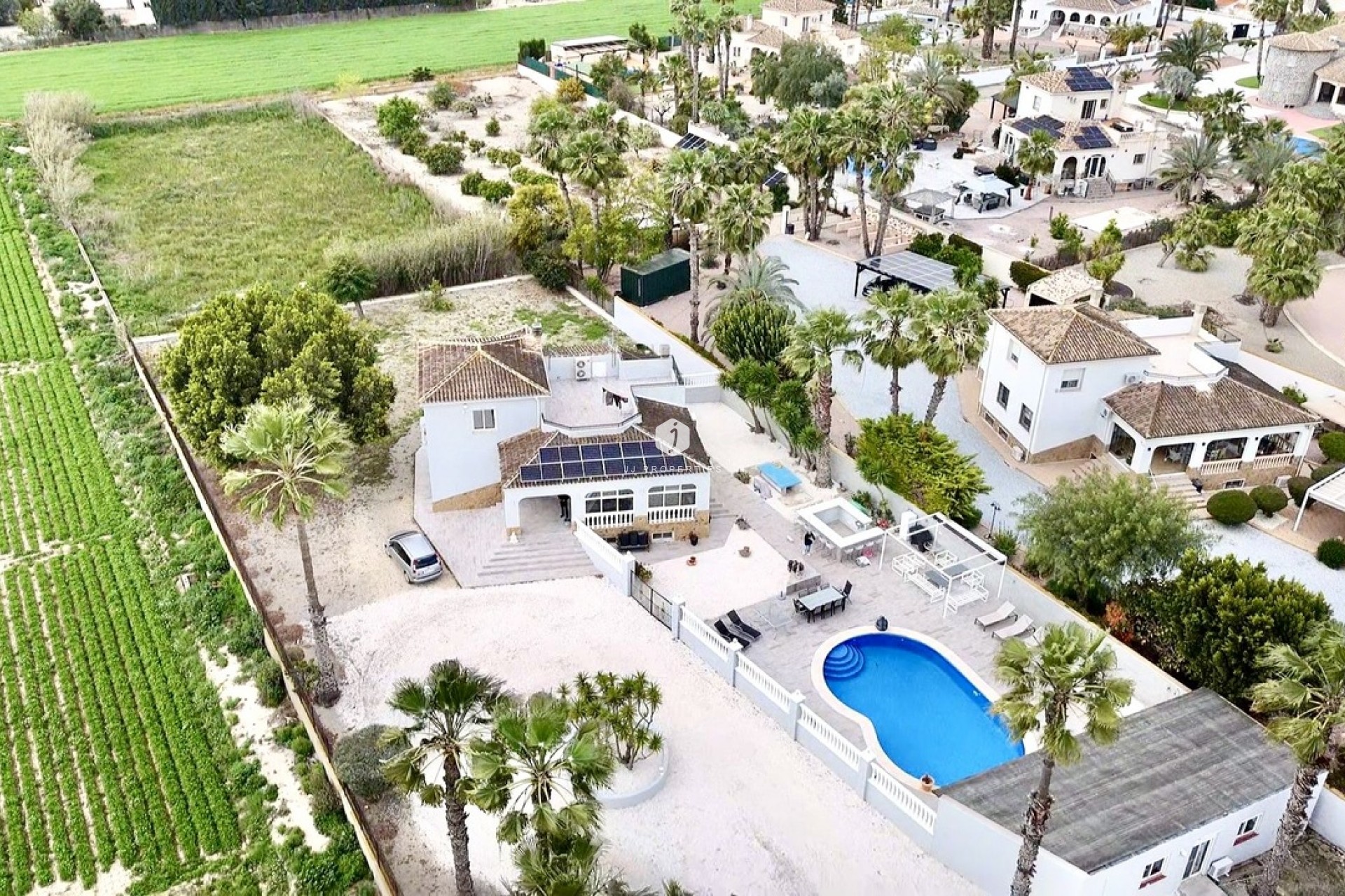 Tweedehands - Villa -
Catral - Costa Blanca