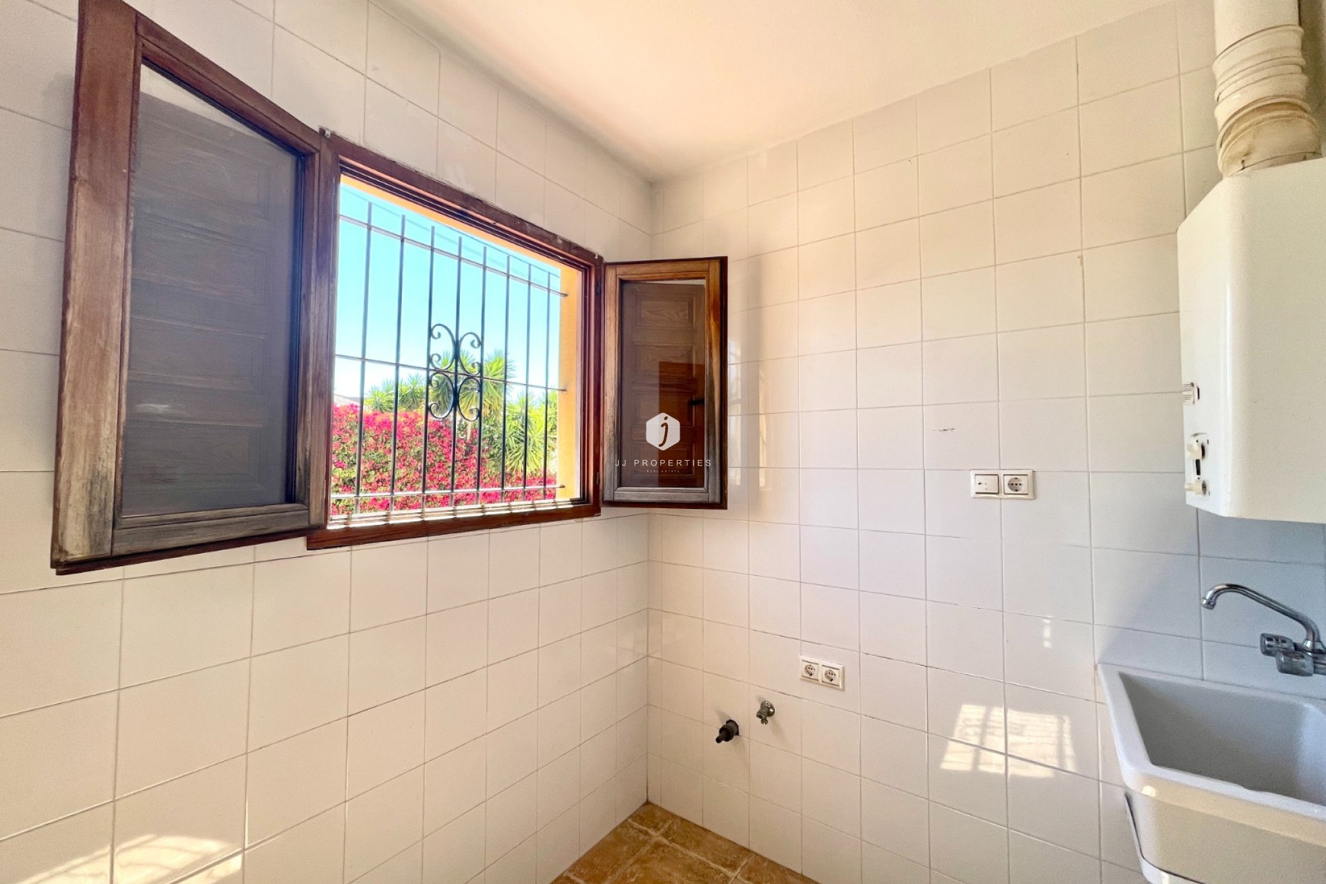 Tweedehands - Villa -
Catral - Costa Blanca