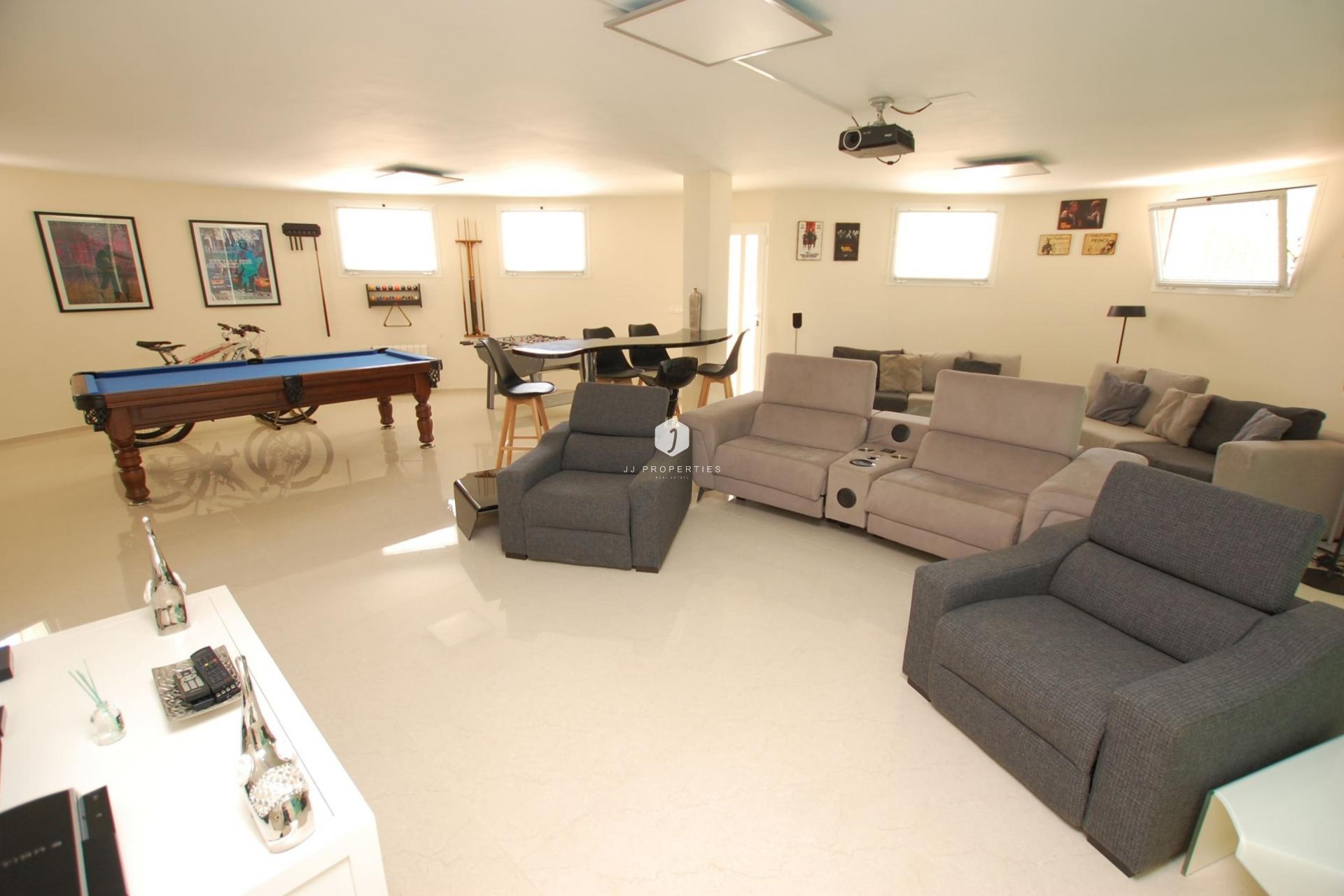 Tweedehands - Villa -
Ciudad Quesada - Costa Blanca