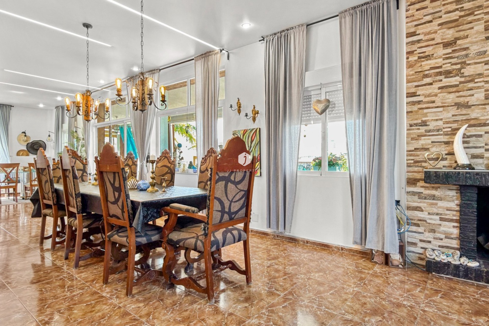 Tweedehands - Villa -
Ciudad Quesada - Costa Blanca