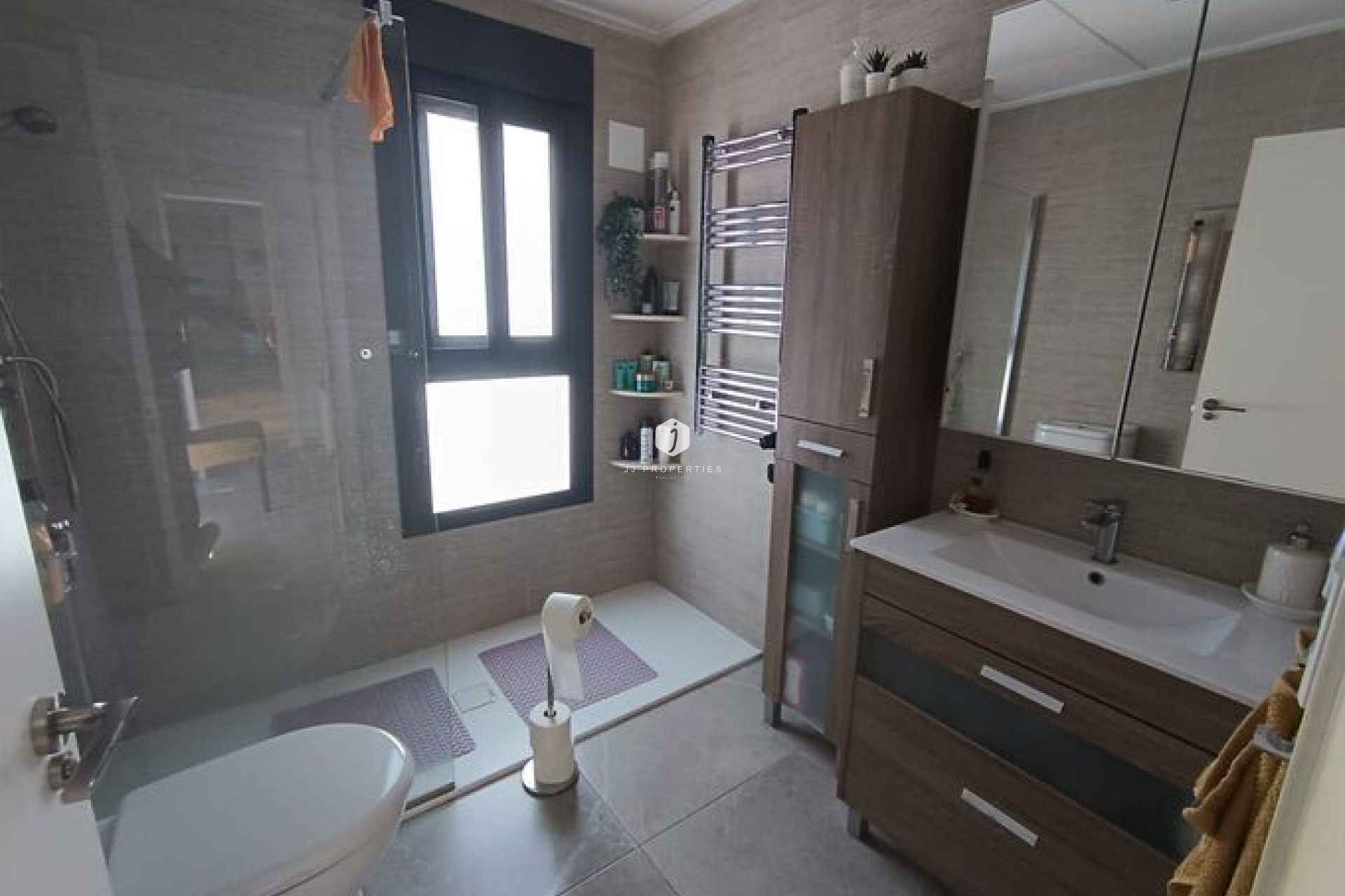 Tweedehands - Villa -
Daya Nueva - Costa Blanca