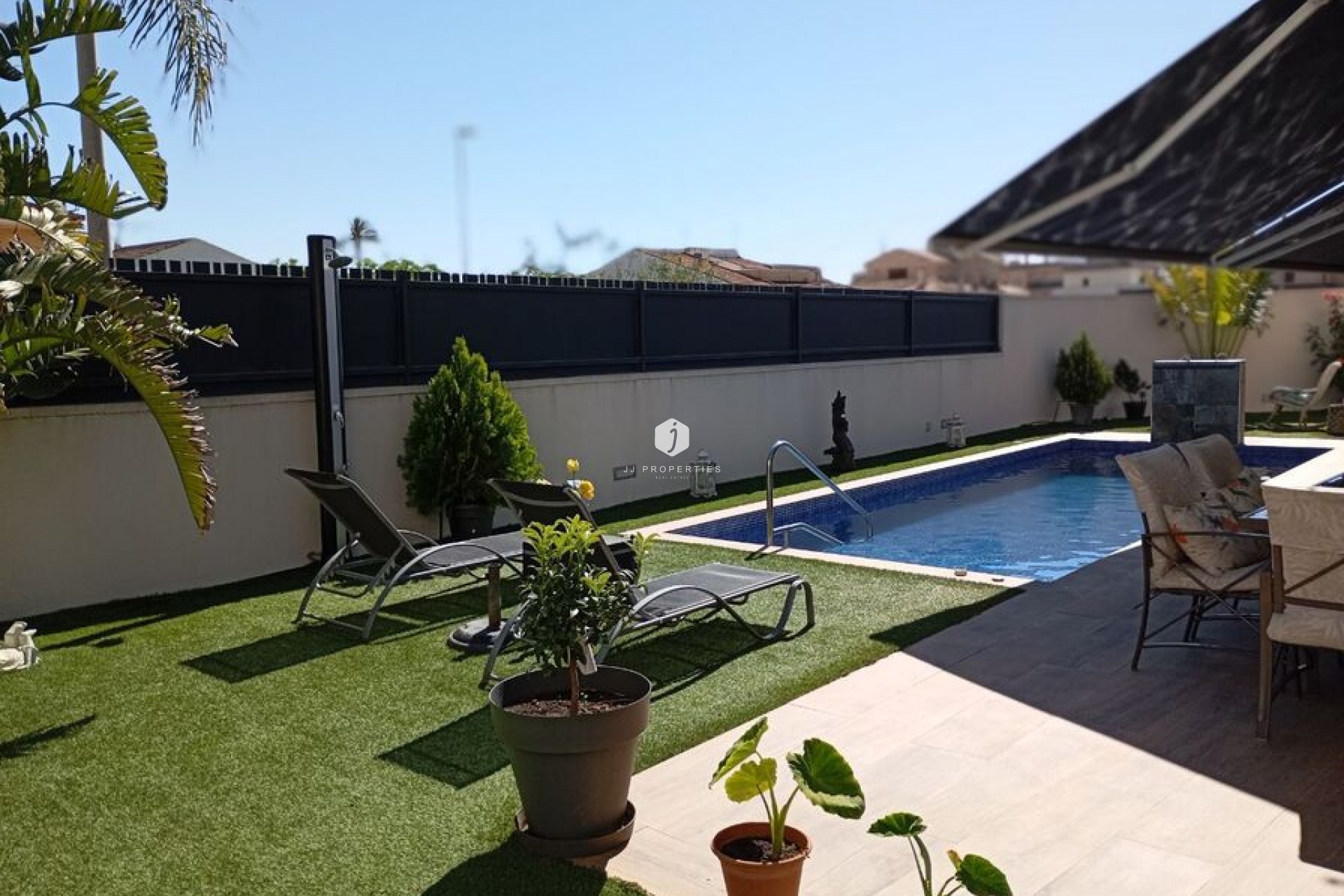 Tweedehands - Villa -
Daya Nueva - Costa Blanca