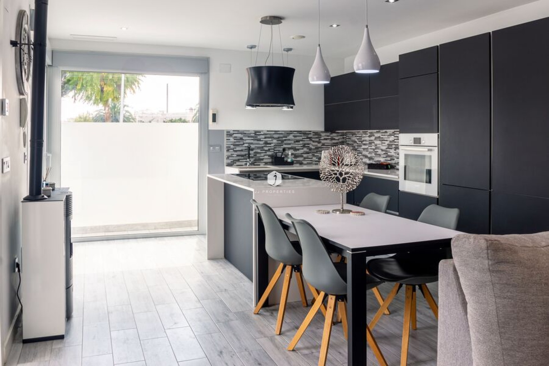 Tweedehands - Villa -
Daya Vieja - Costa Blanca