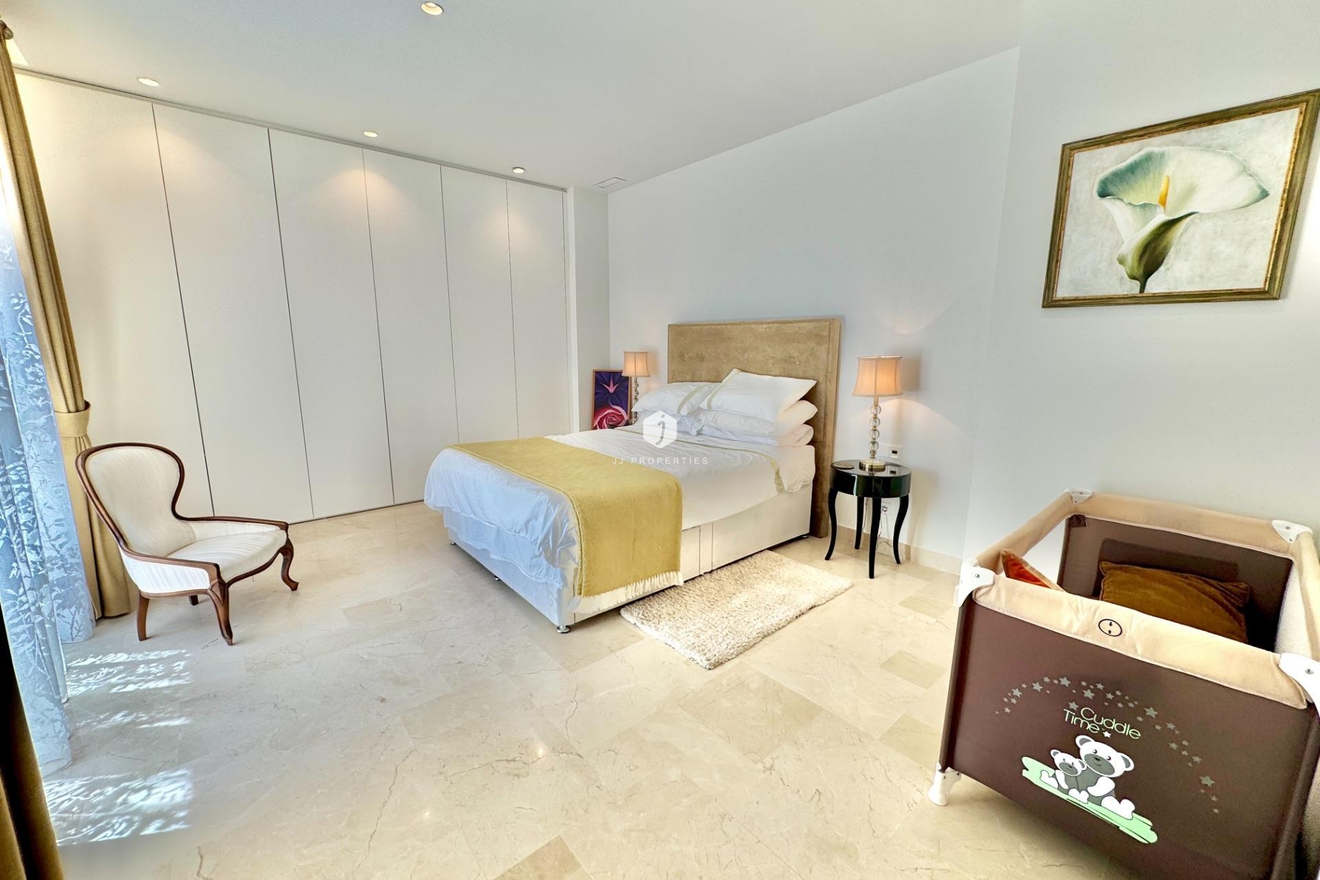 Tweedehands - Villa -
Dolores - Comunidad Valenciana