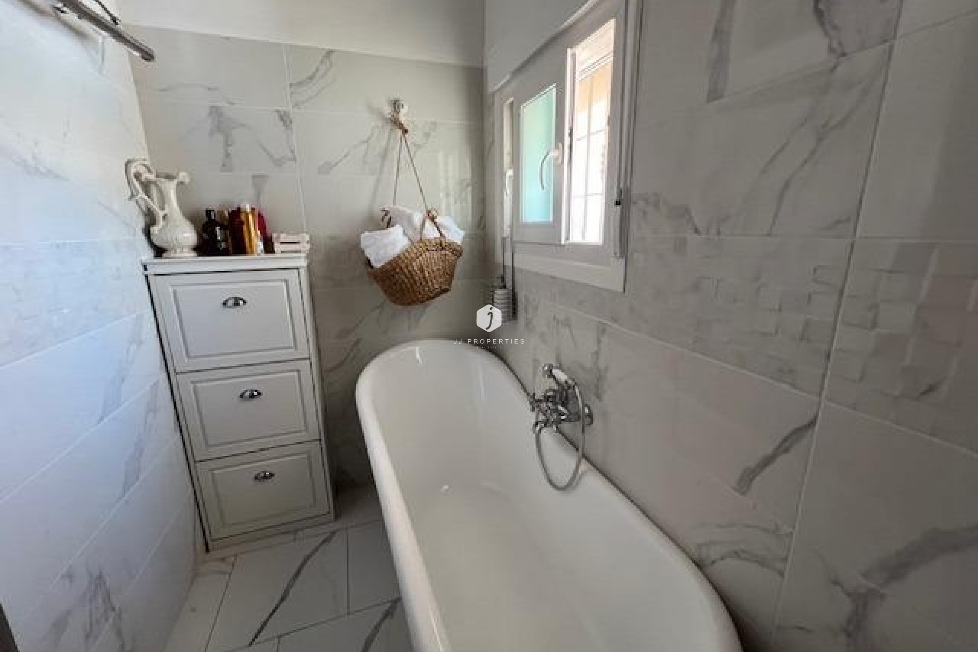 Tweedehands - Villa -
Dolores - Comunidad Valenciana