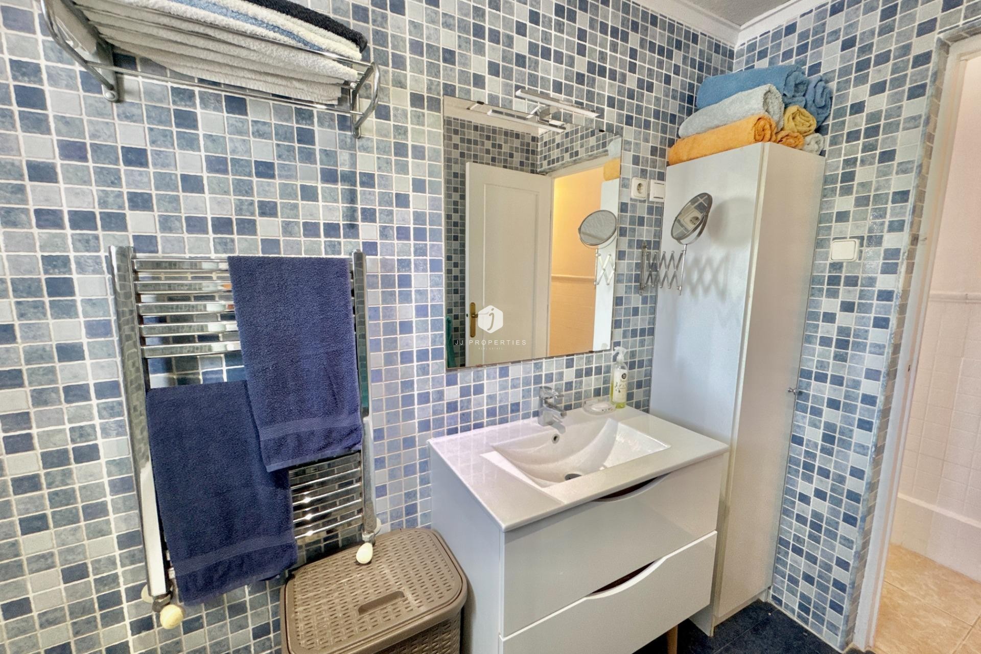 Tweedehands - Villa -
Dolores - Comunidad Valenciana