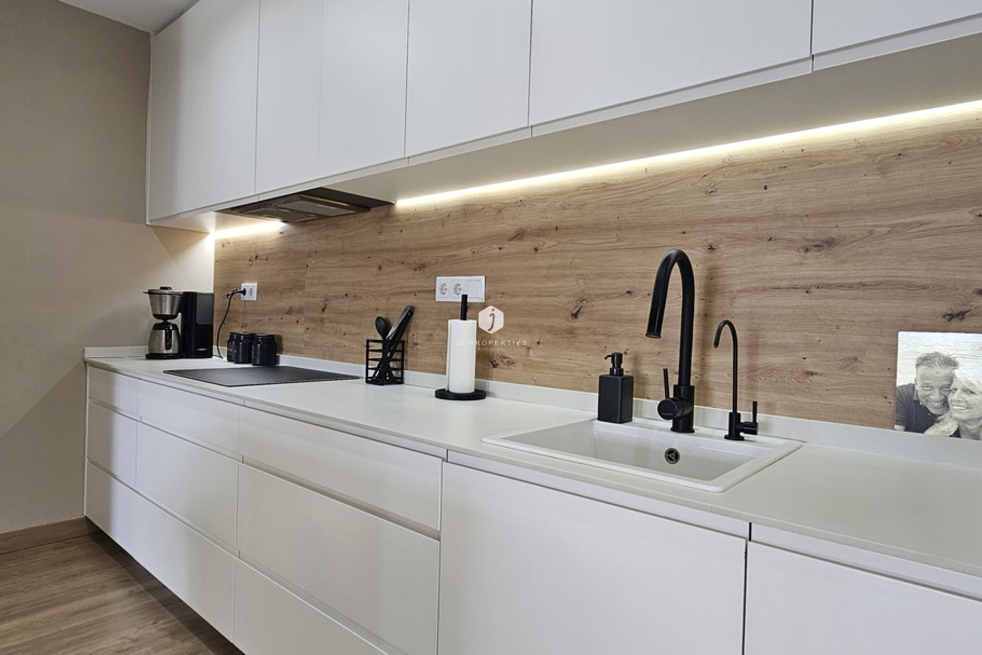 Tweedehands - Villa -
Dolores - Sector 4