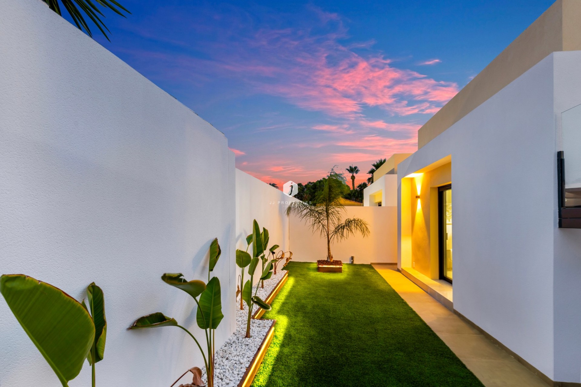 Tweedehands - Villa -
El Chaparral - Inland