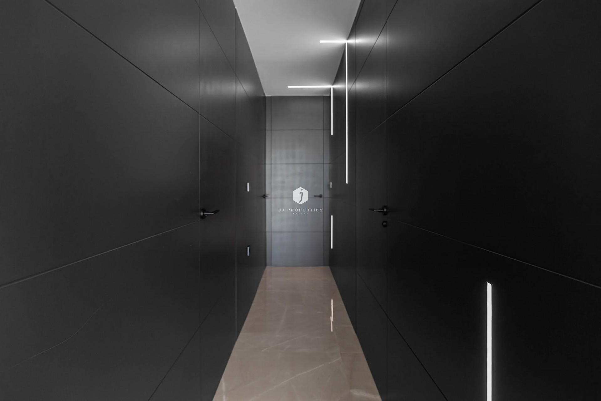 Tweedehands - Villa -
El Chaparral - Inland