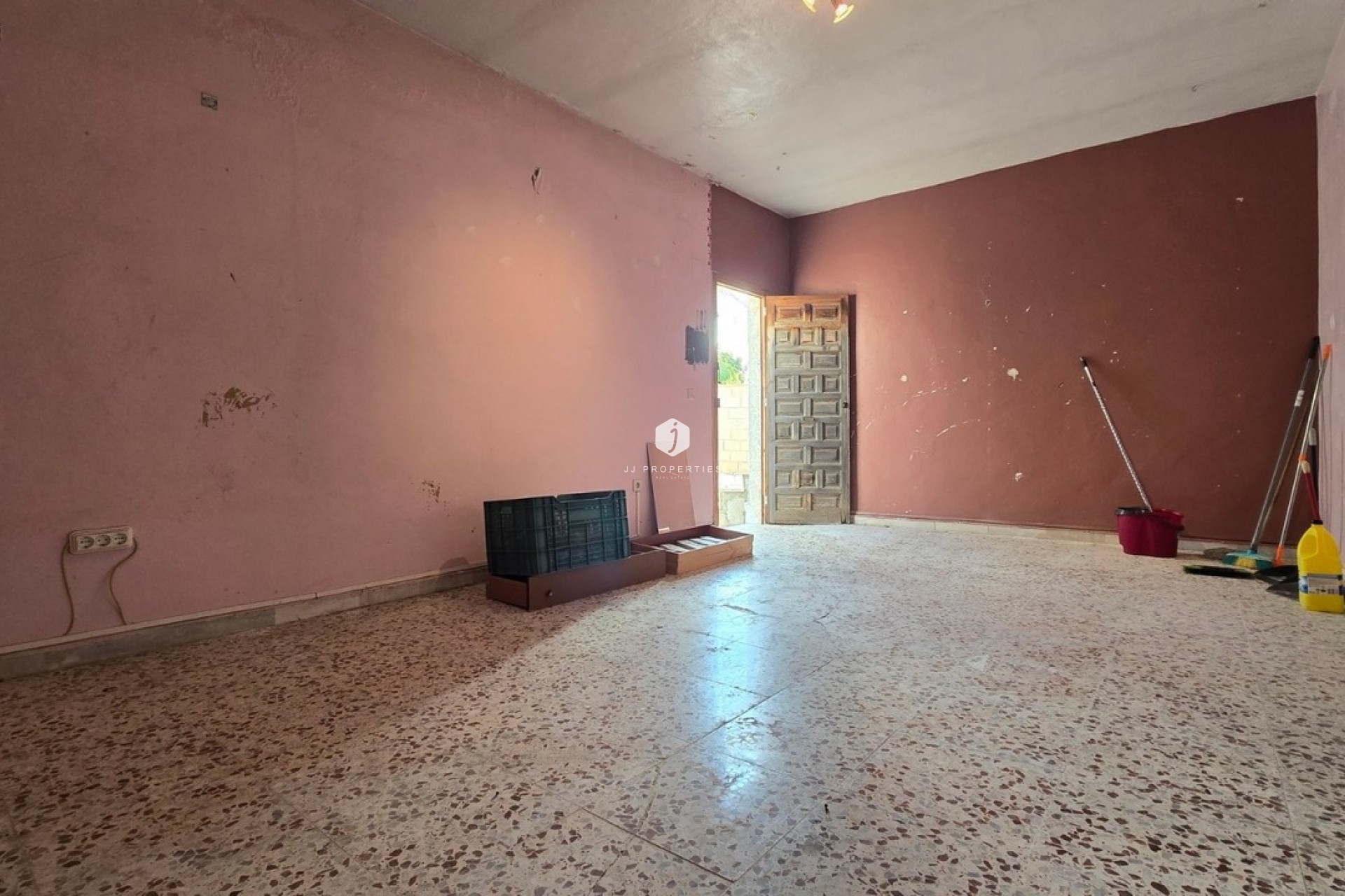 Tweedehands - Villa -
El Chaparral - Inland