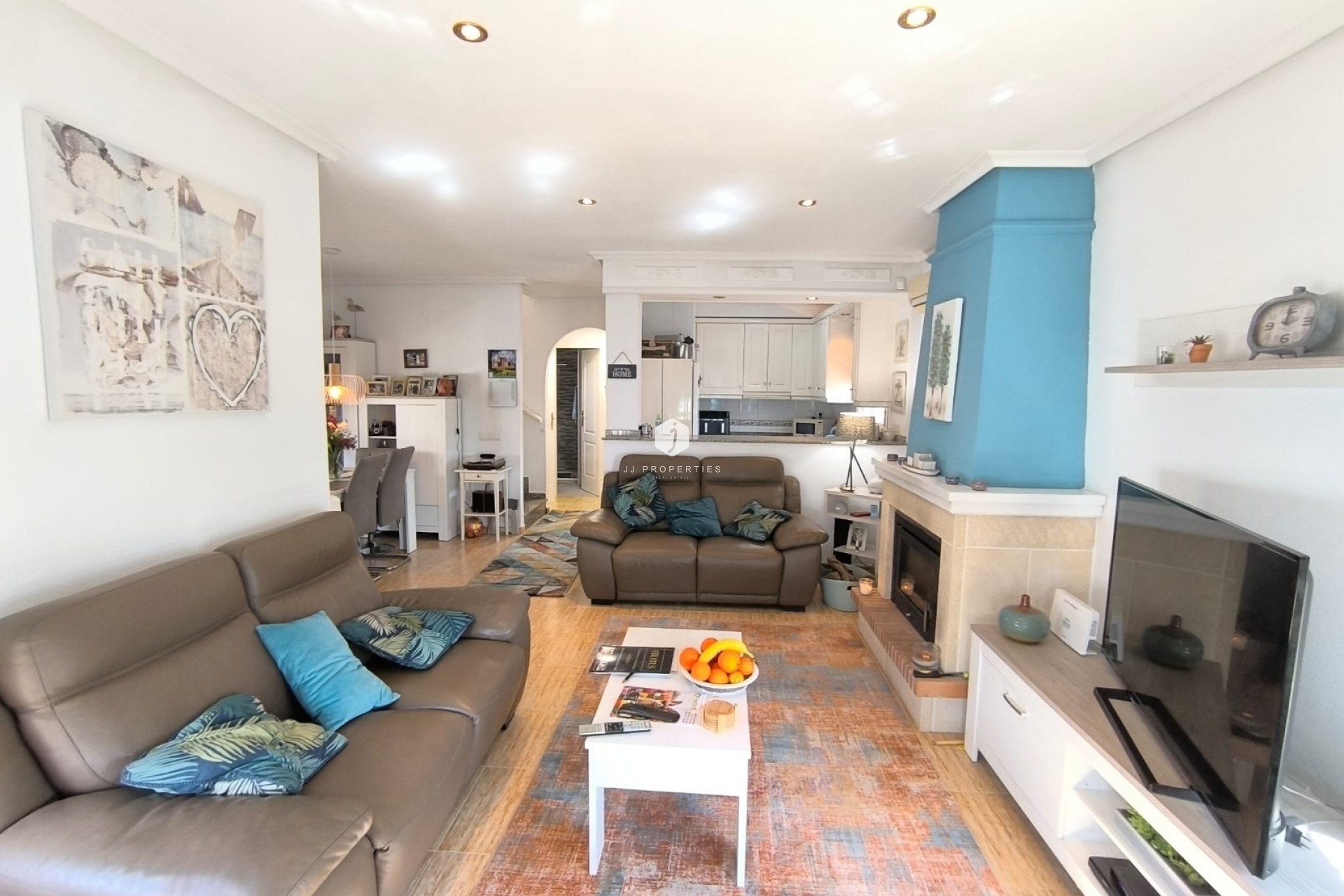 Tweedehands - Villa -
El Raso - Costa Blanca