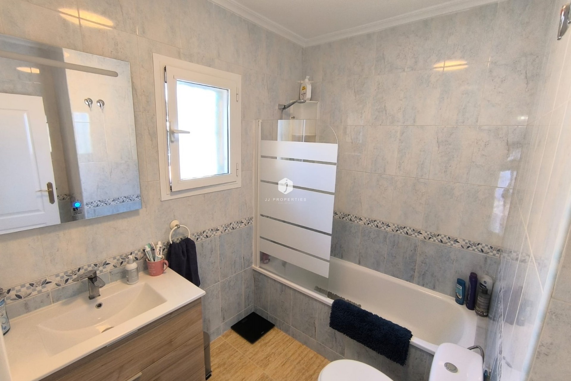 Tweedehands - Villa -
El Raso - Costa Blanca