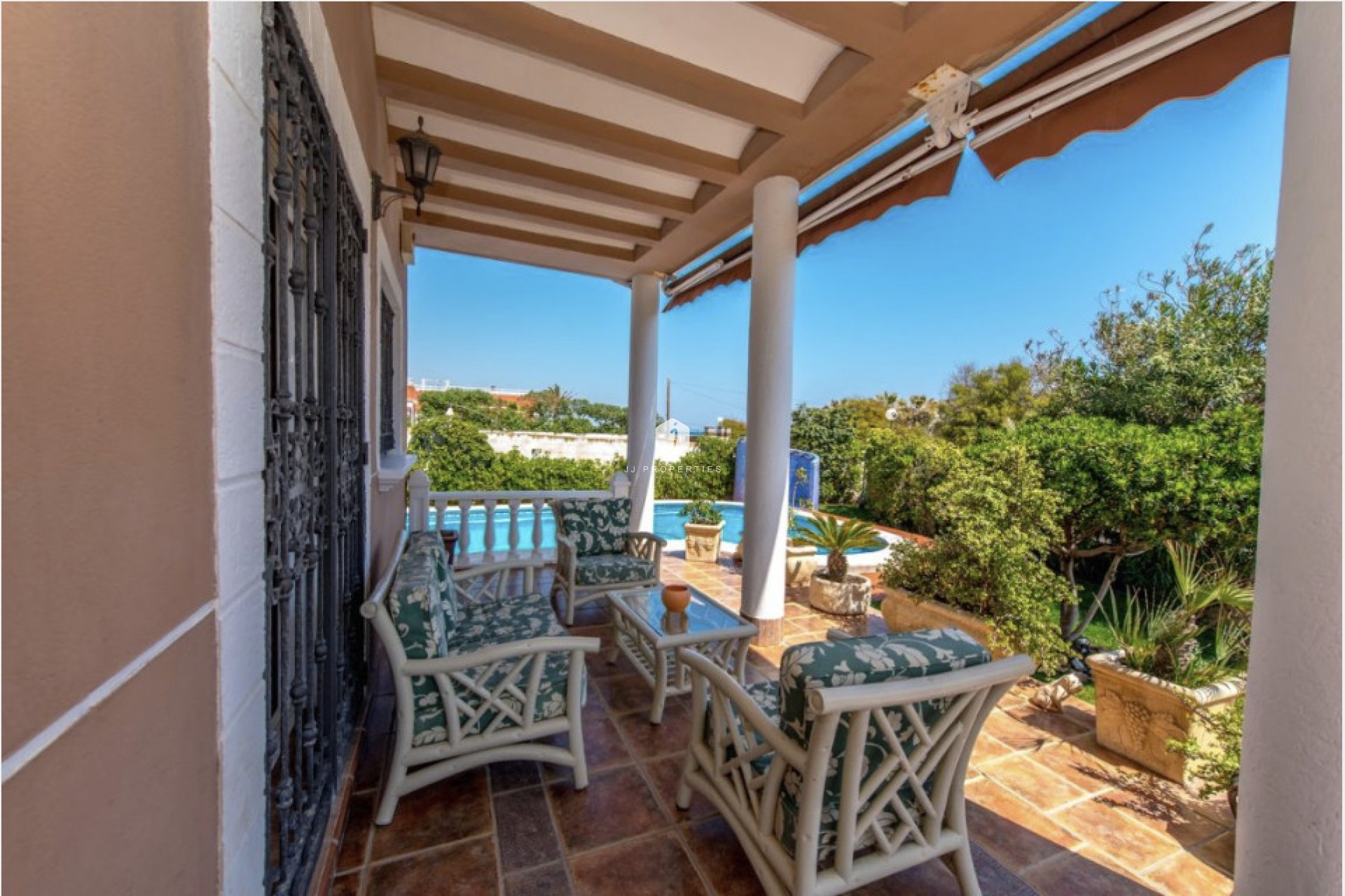 Tweedehands - Villa -
La Mata - Costa Blanca