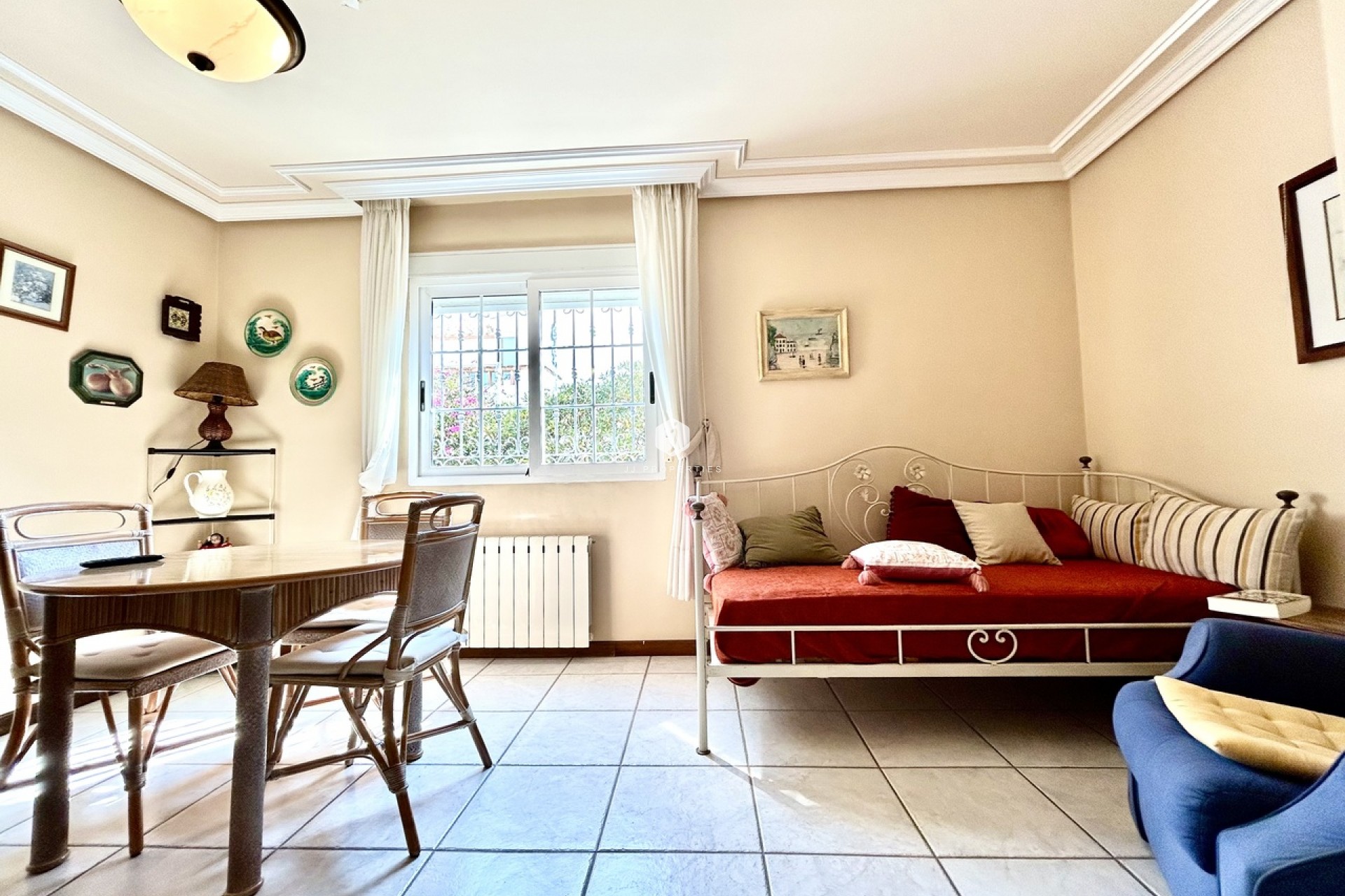 Tweedehands - Villa -
La Mata - Costa Blanca