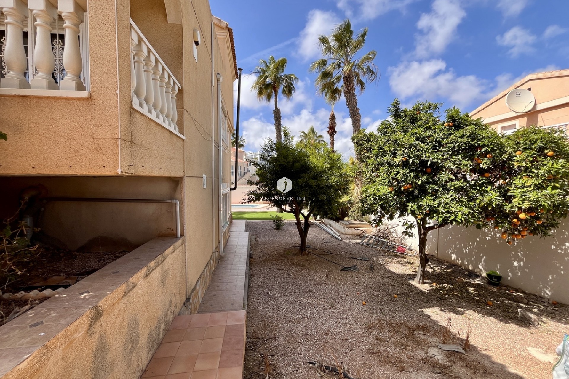 Tweedehands - Villa -
La Zenia - Costa Blanca