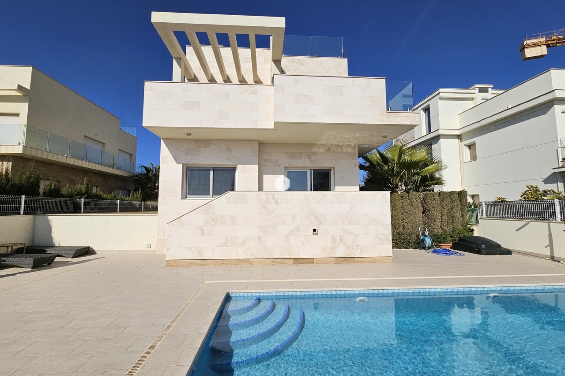 Tweedehands - Villa -
La Zenia - Costa Blanca