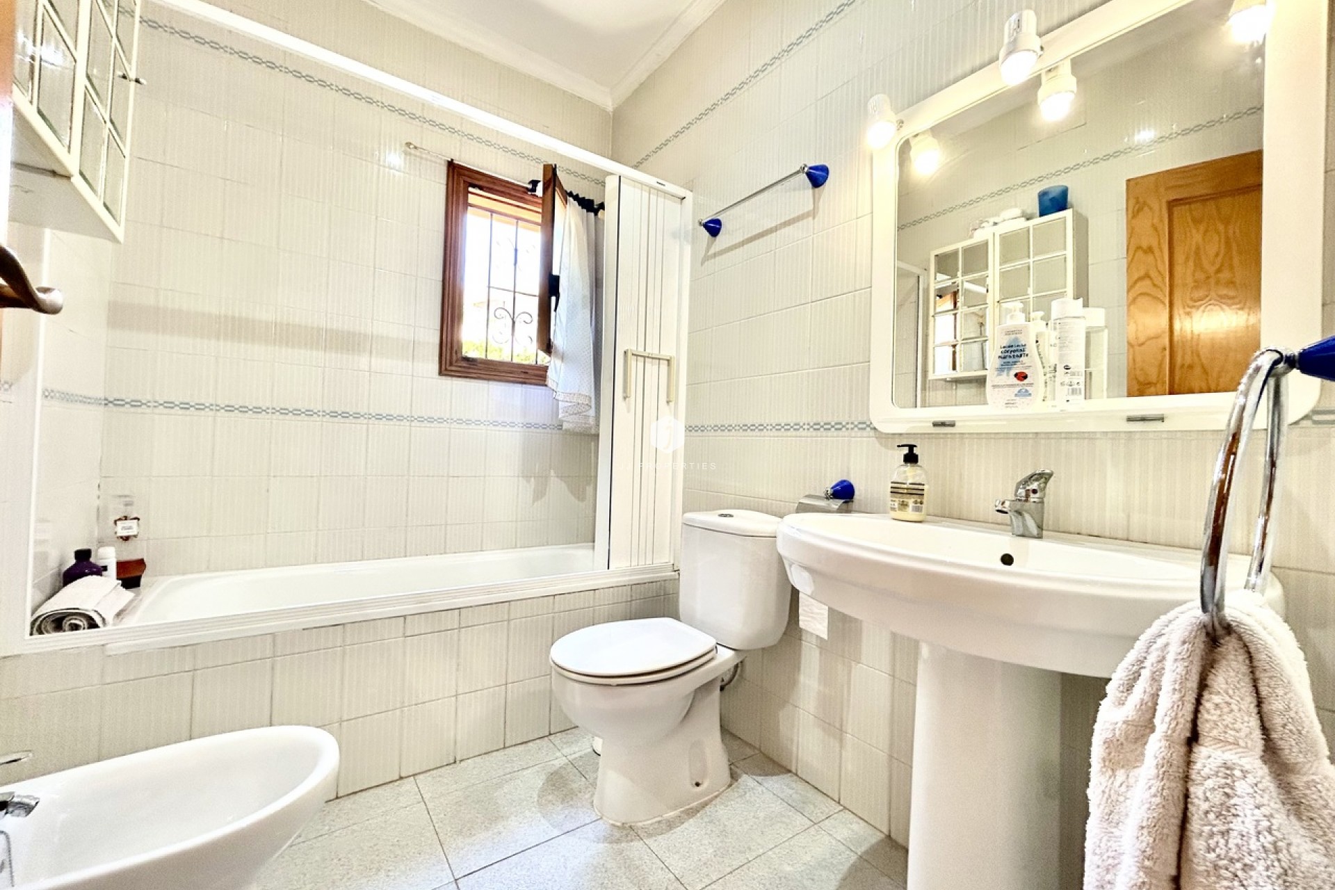 Tweedehands - Villa -
La Zenia - Costa Blanca