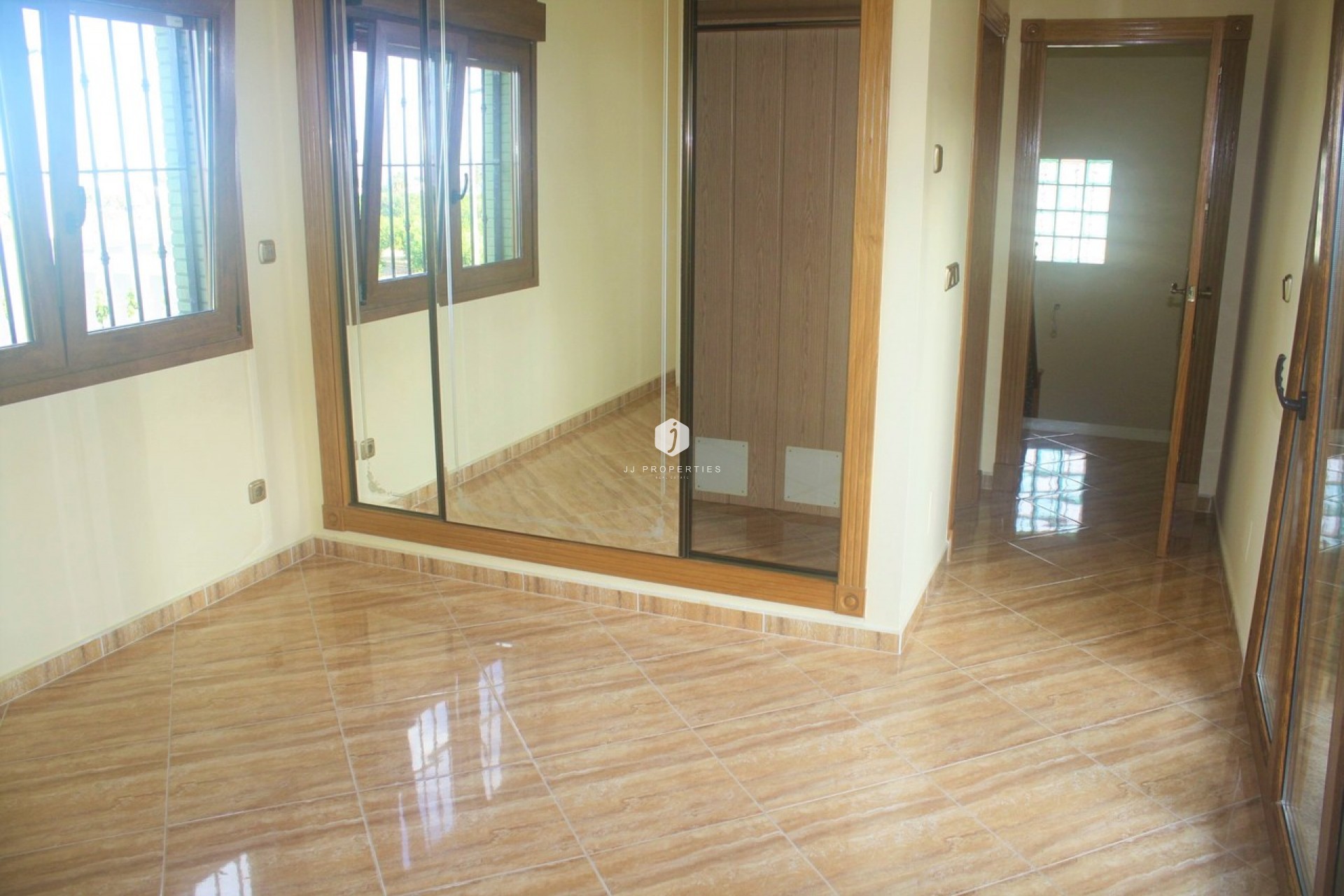 Tweedehands - Villa -
Los Altos - Costa Blanca