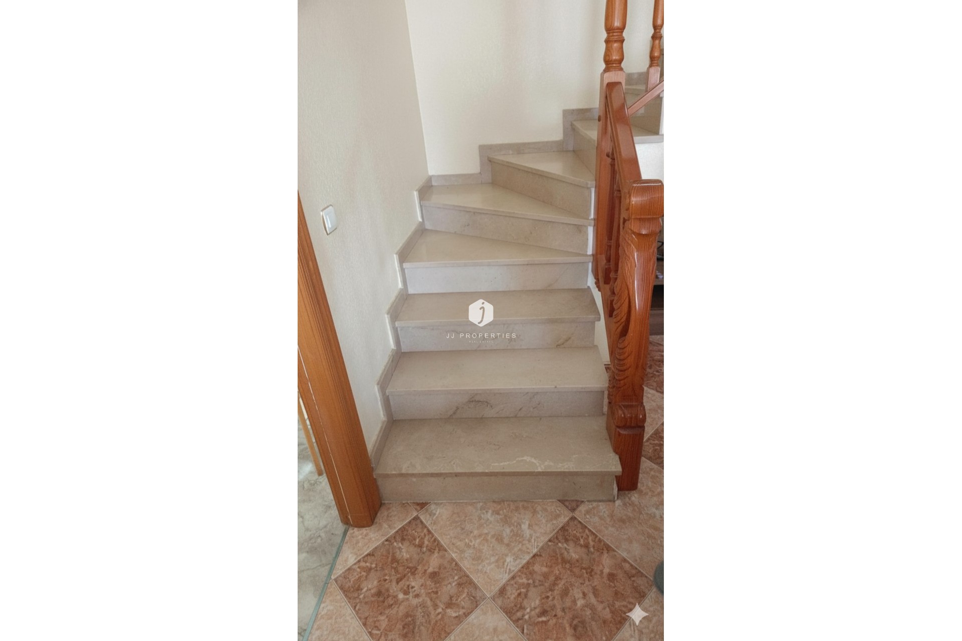 Tweedehands - Villa -
Los Altos - Costa Blanca