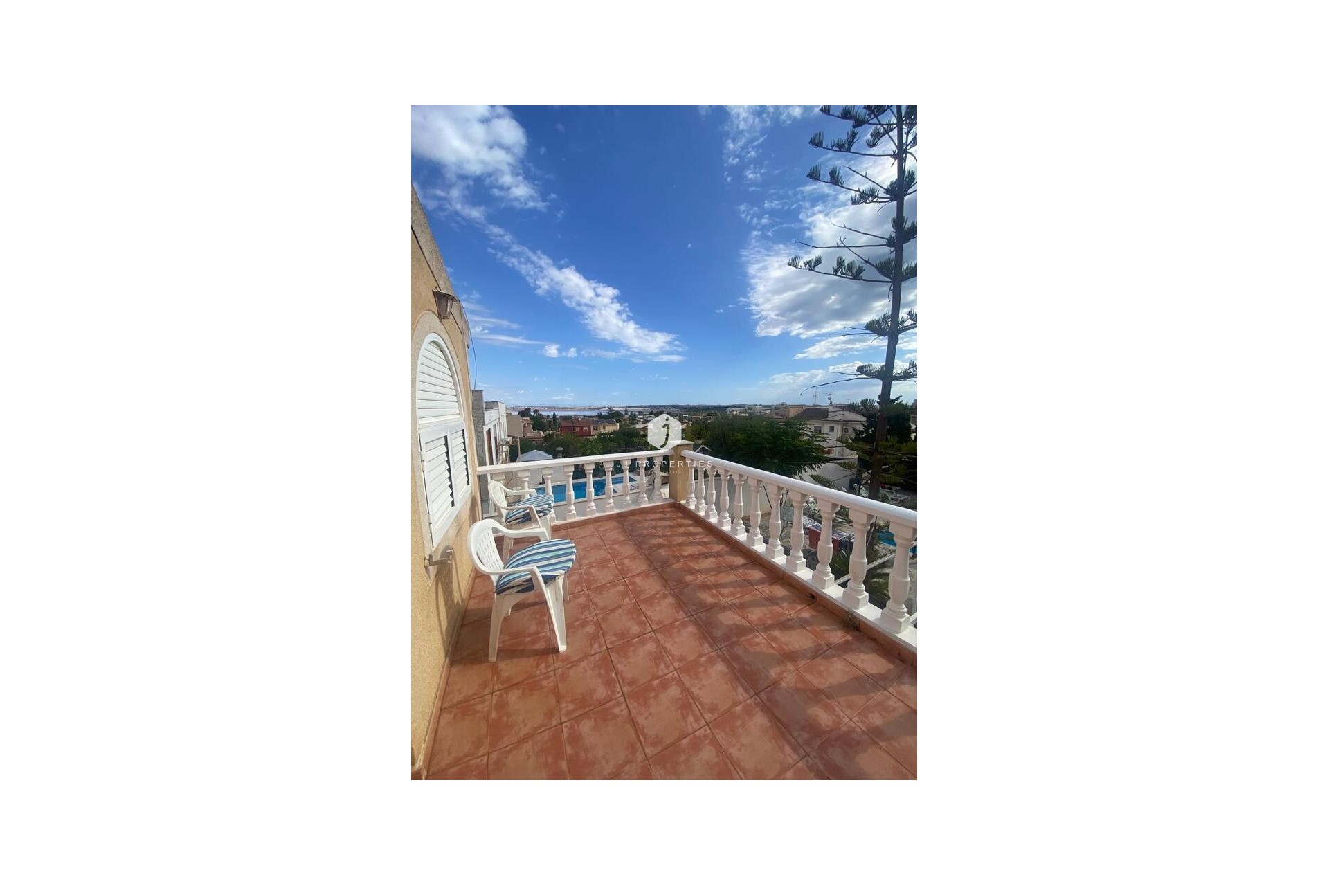 Tweedehands - Villa -
Los Balcones - Costa Blanca