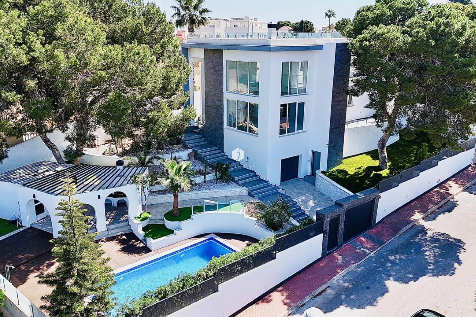 Tweedehands - Villa -
Los Balcones - Costa Blanca