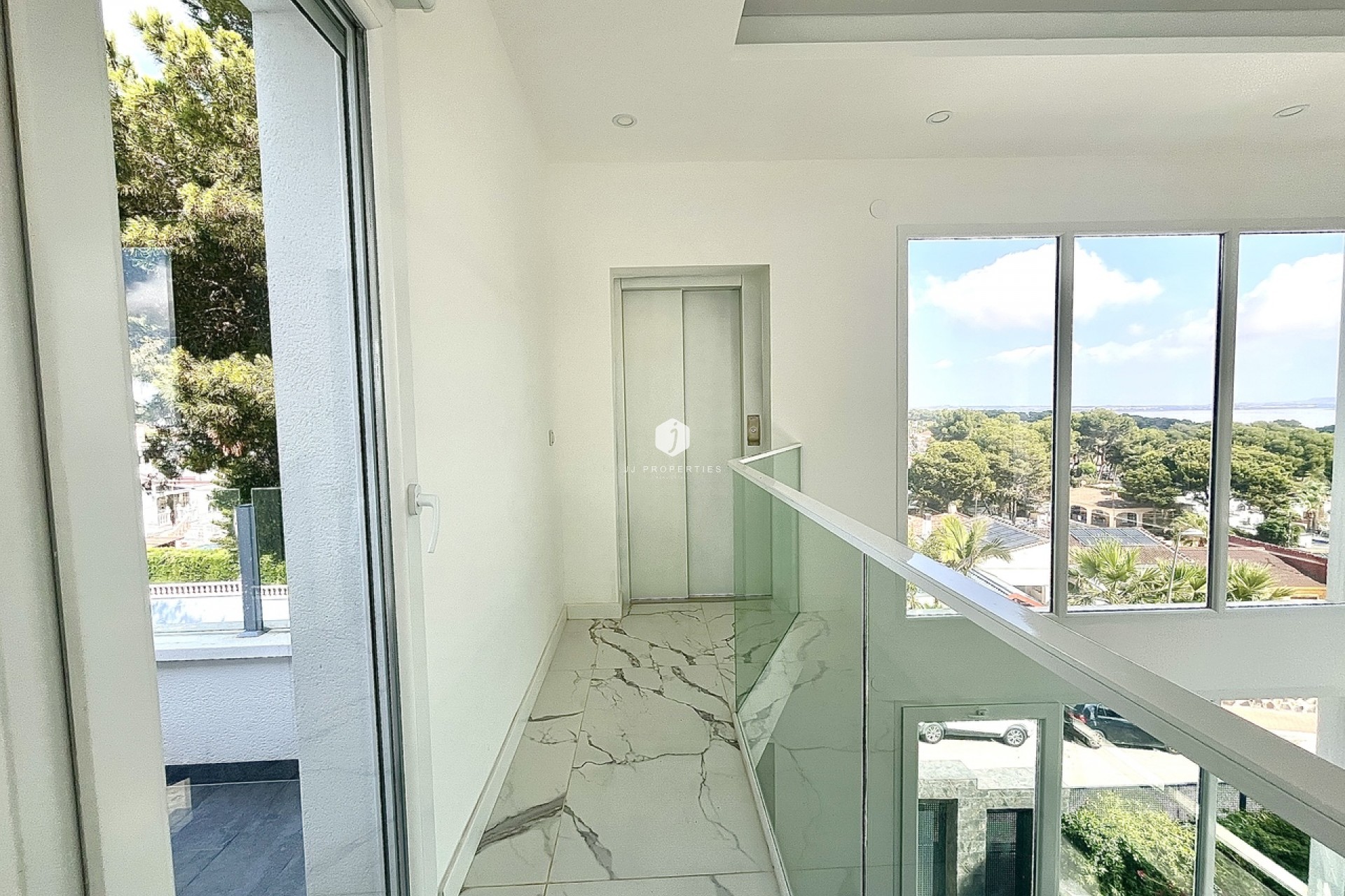 Tweedehands - Villa -
Los Balcones - Costa Blanca