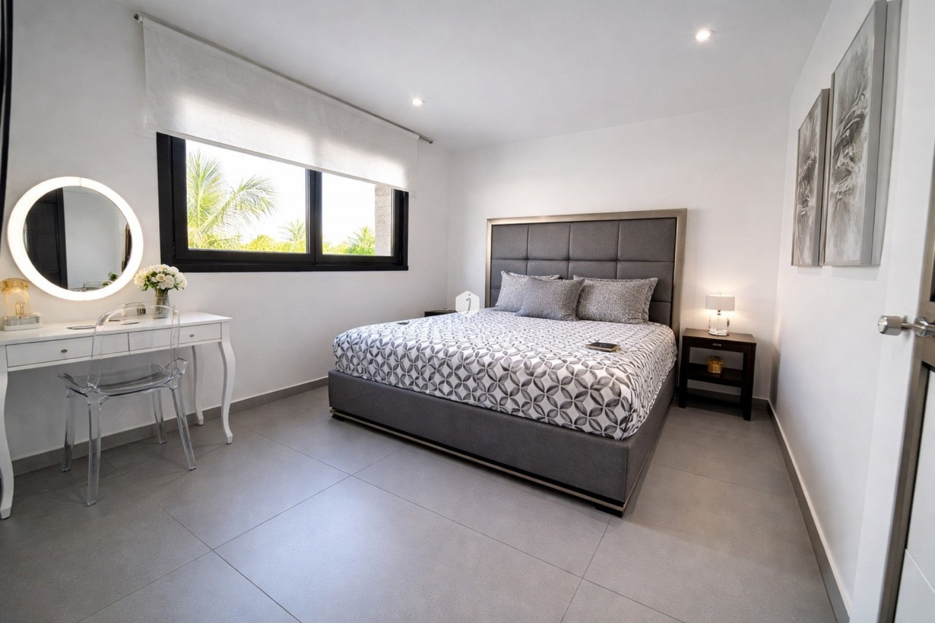 Tweedehands - Villa -
Los Balcones - Costa Blanca