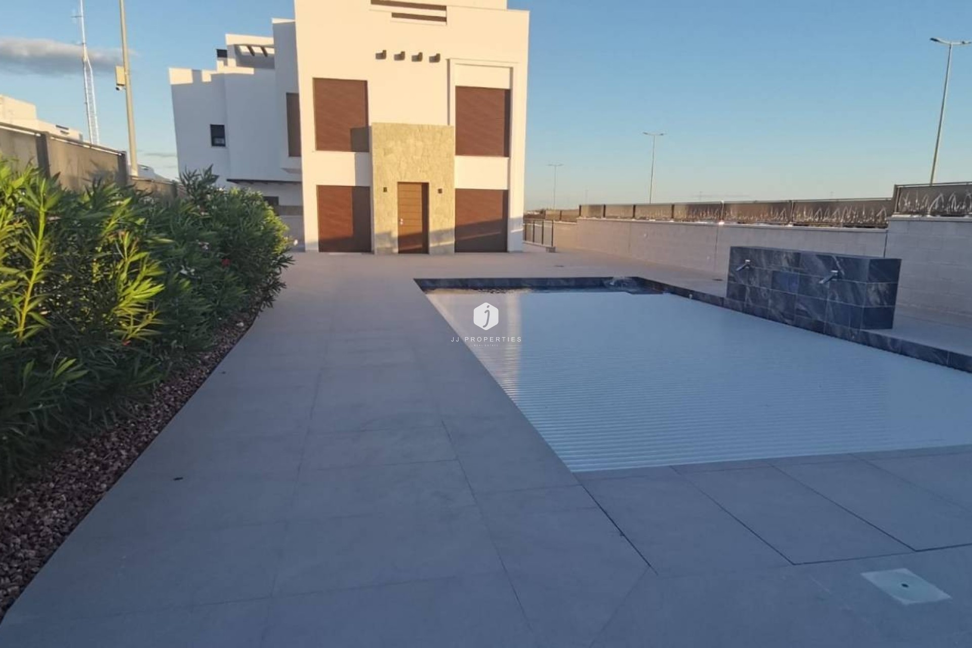 Tweedehands - Villa -
Los Montesinos - Costa Blanca