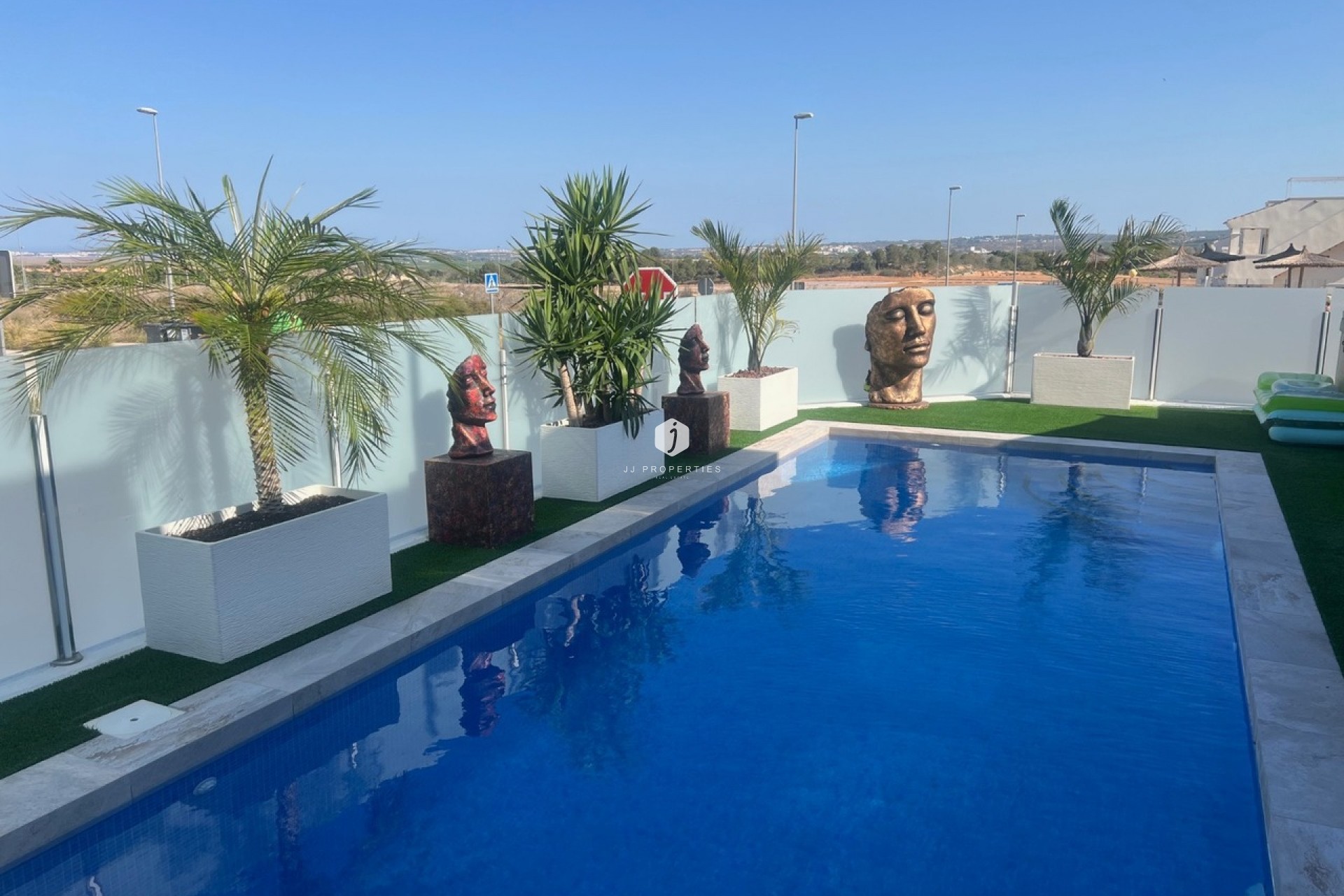 Tweedehands - Villa -
Los Montesinos - Costa Blanca