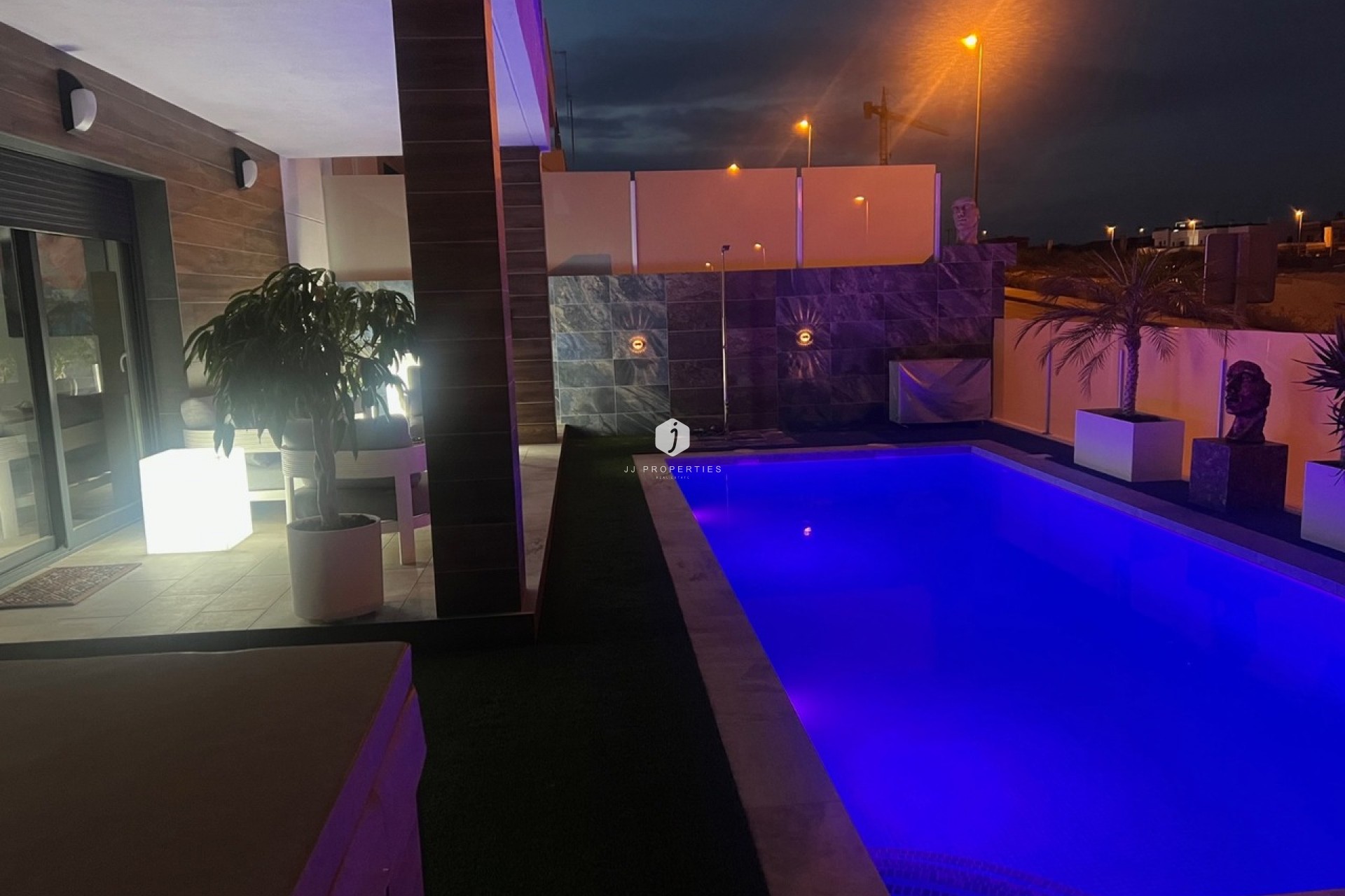 Tweedehands - Villa -
Los Montesinos - Costa Blanca