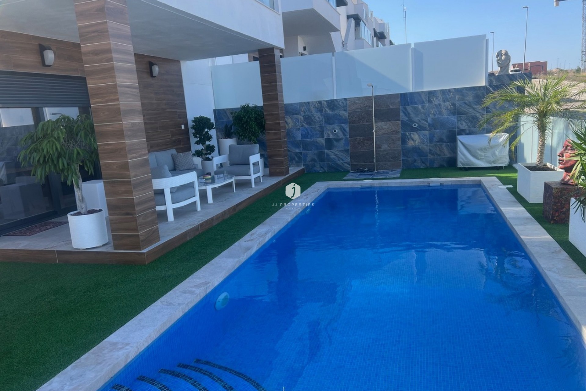 Tweedehands - Villa -
Los Montesinos - Costa Blanca