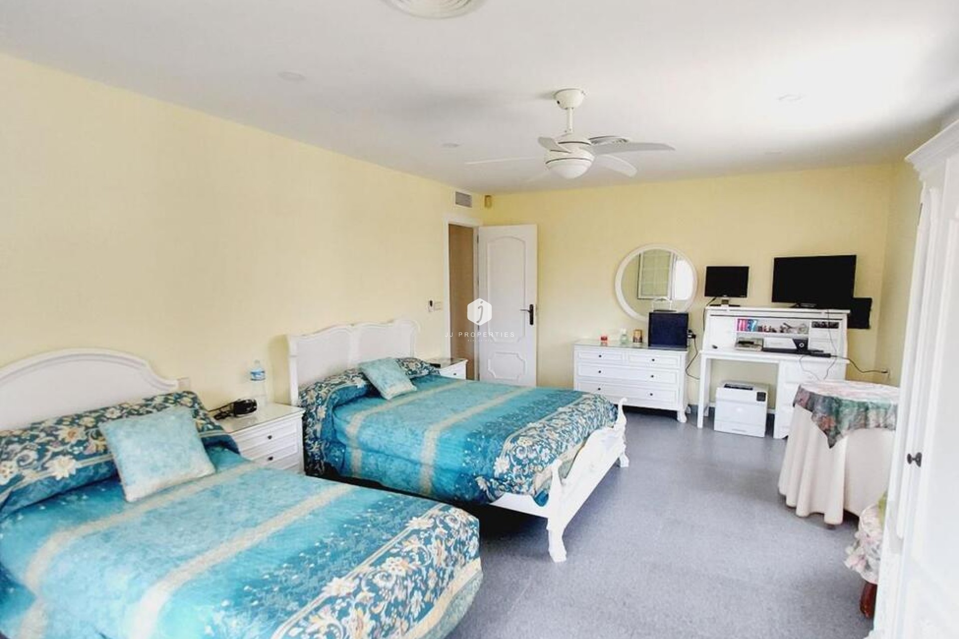 Tweedehands - Villa -
Orihuela Costa - Cabo Roig