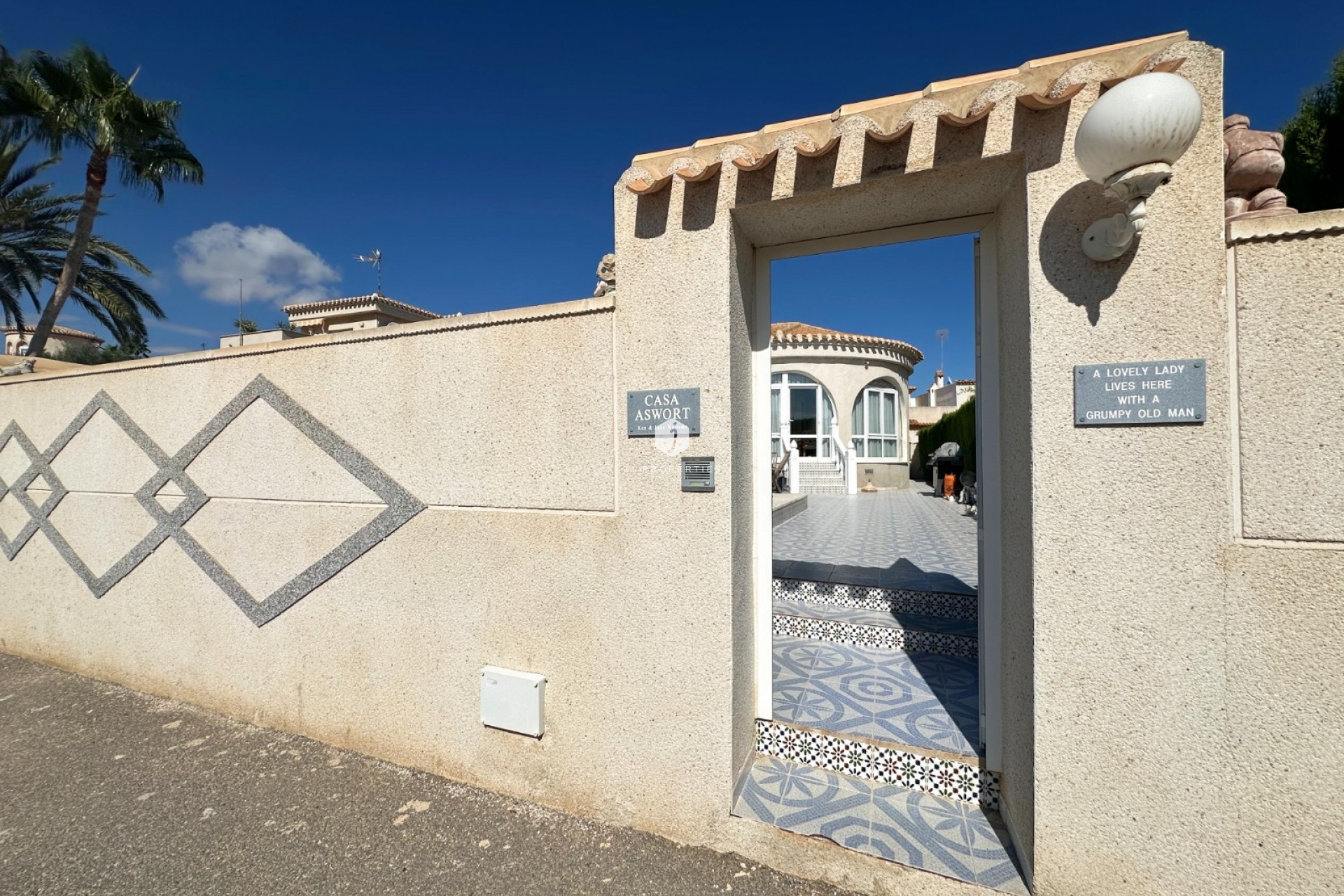Tweedehands - Villa -
Orihuela Costa - Costa Blanca