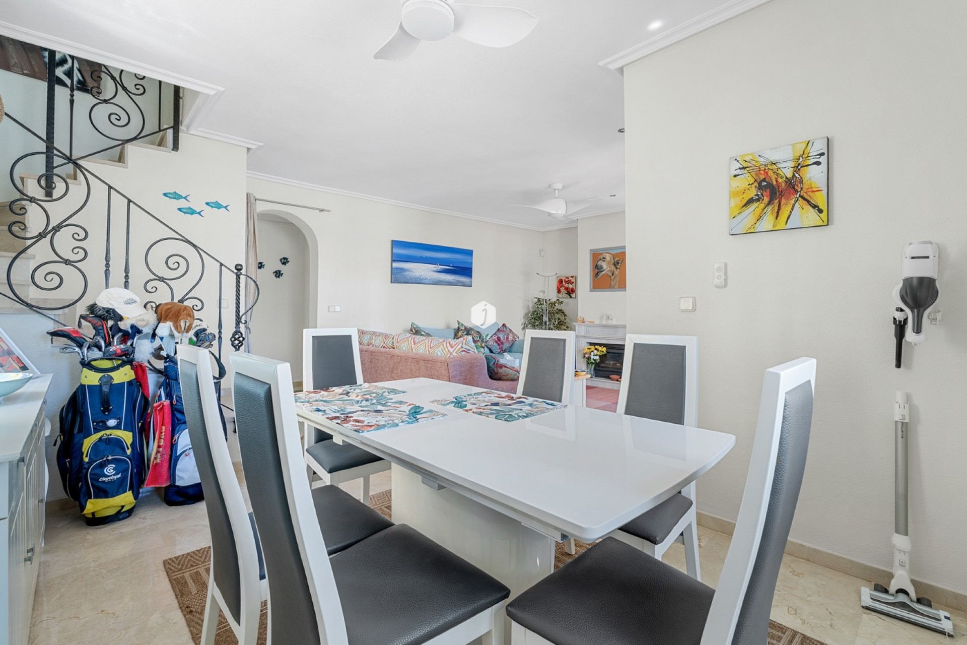 Tweedehands - Villa -
Orihuela Costa - Costa Blanca